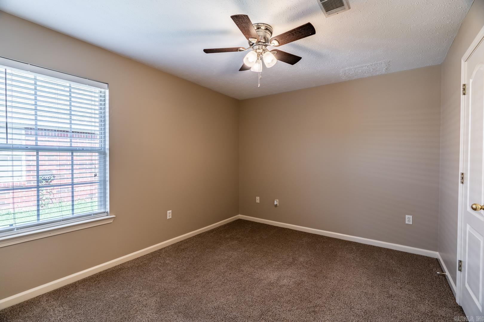 SMITHFIELD - Residential