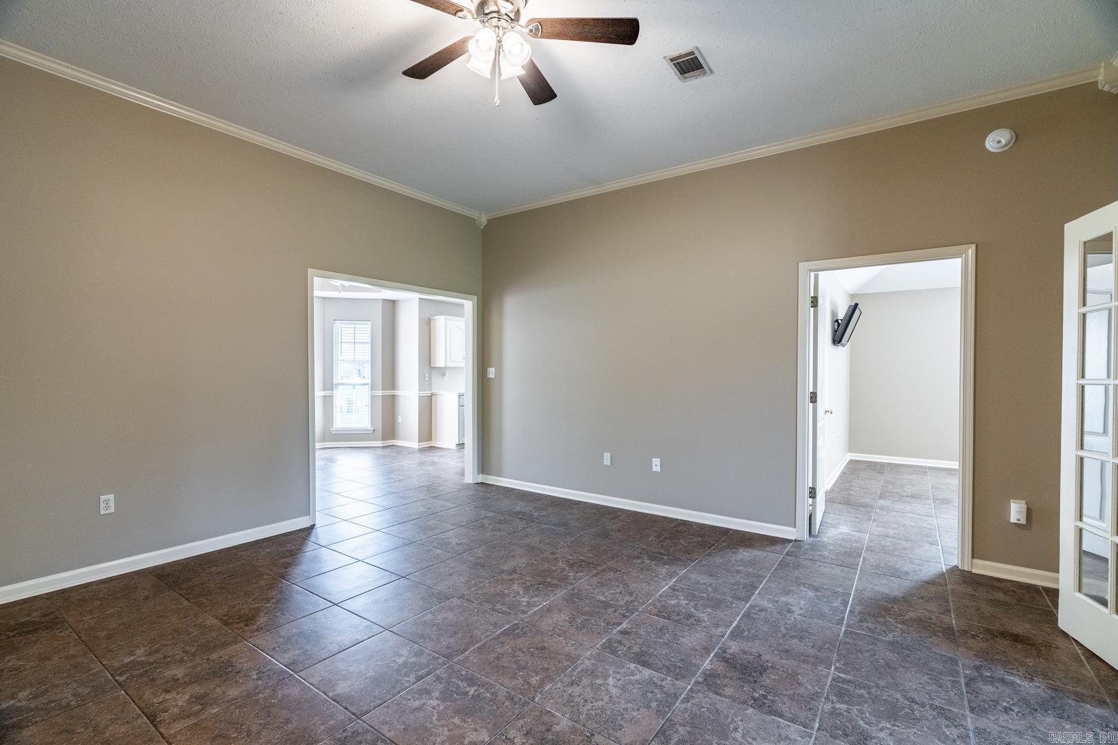 SMITHFIELD - Residential