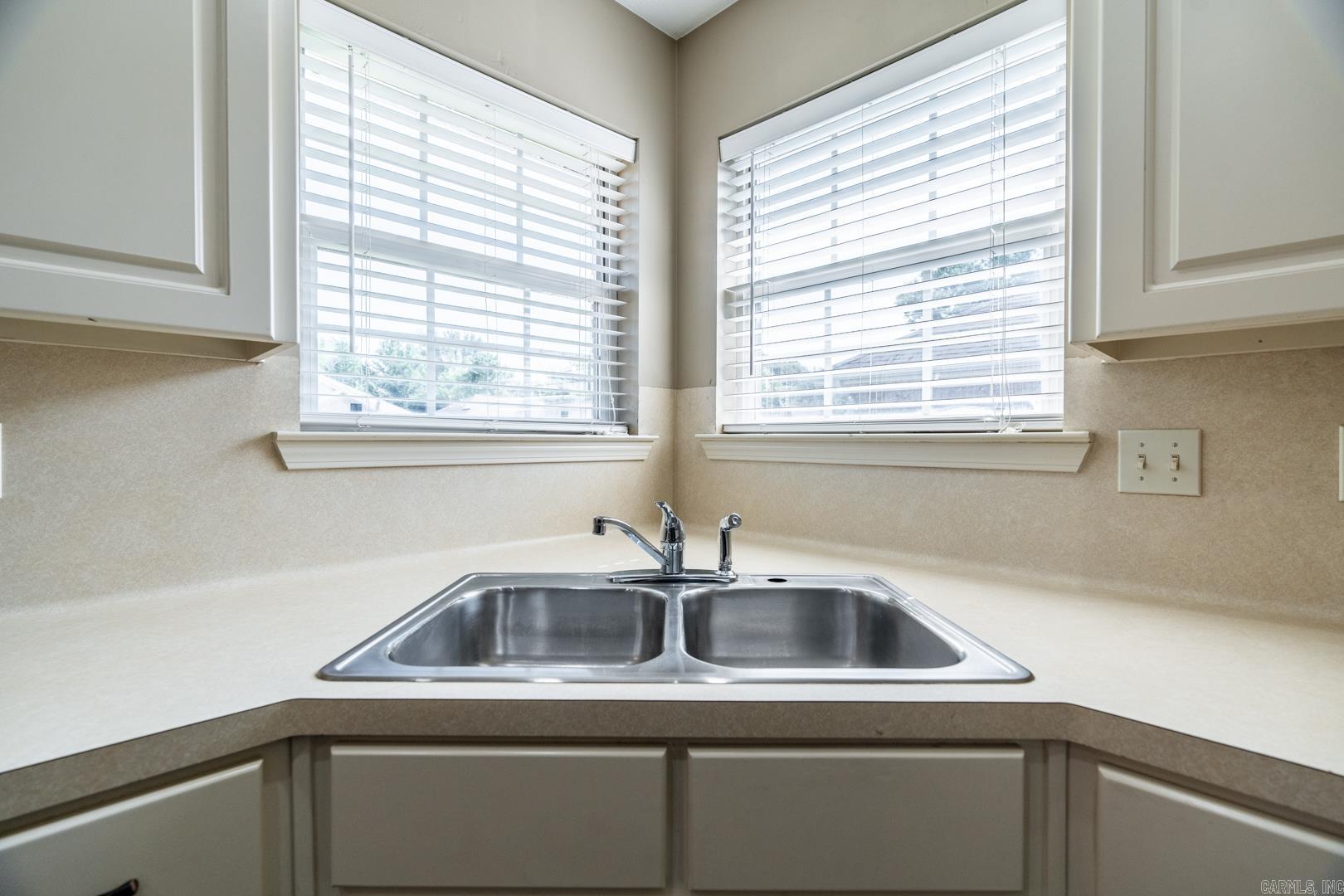 SMITHFIELD - Residential
