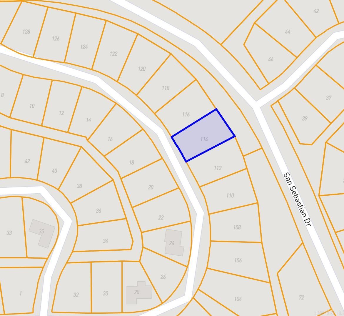 Undeveloped lot with access to the amenities in Hot Springs Village