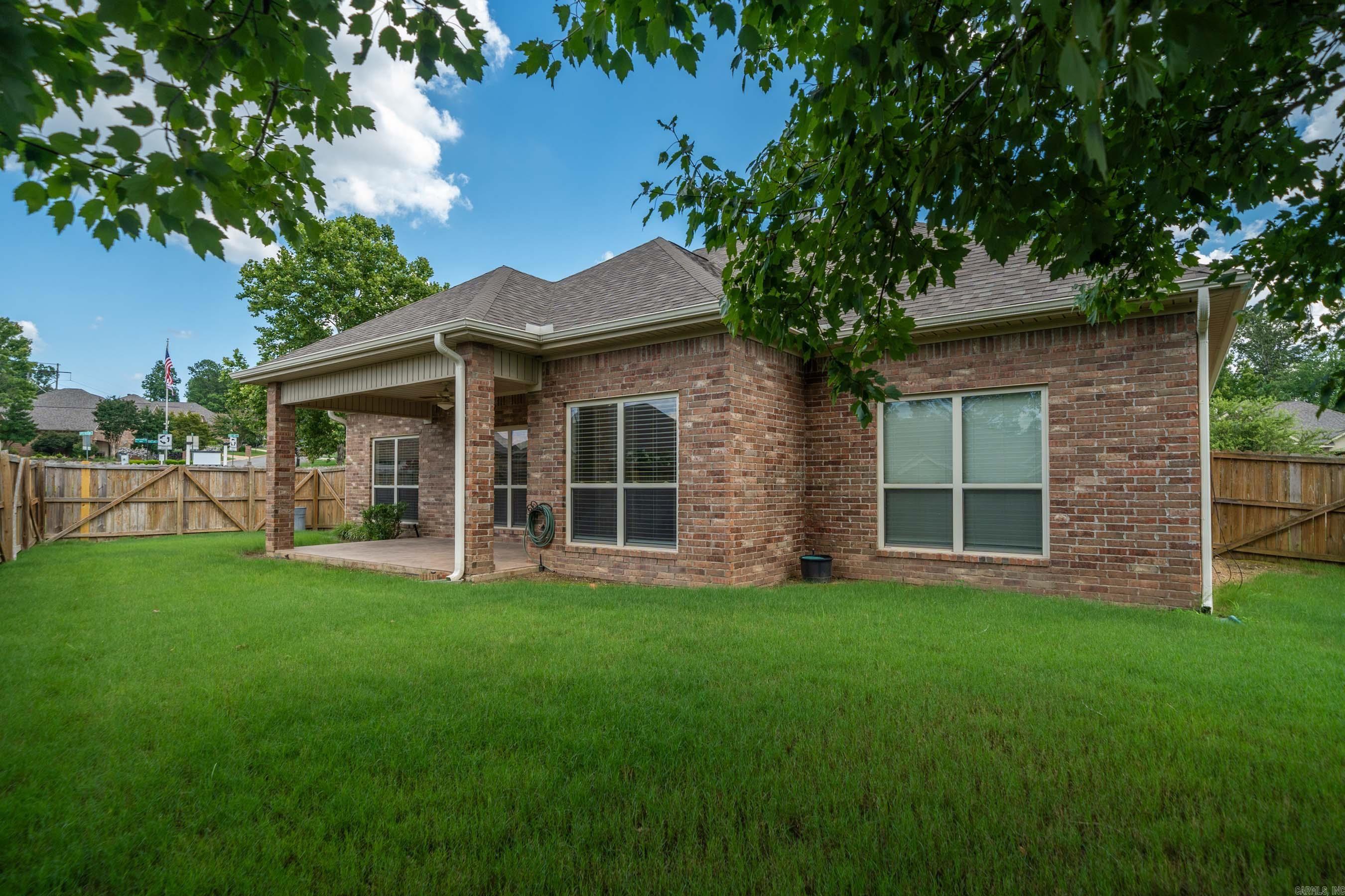 Paradise Lake Village - Residential
