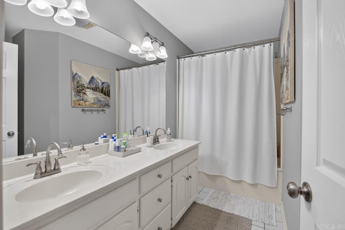 ST CHARLES ADDN - Residential