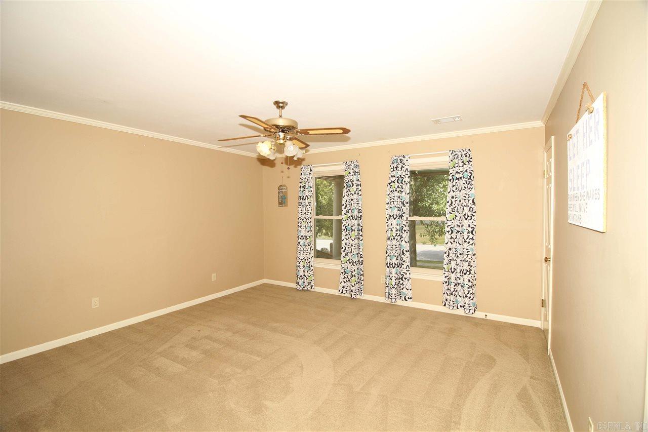 LONGLEA - Residential