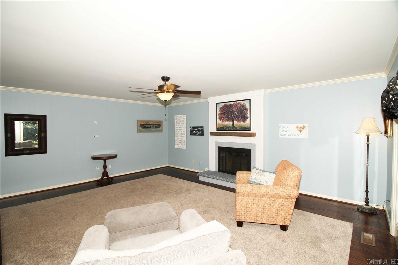 LONGLEA - Residential