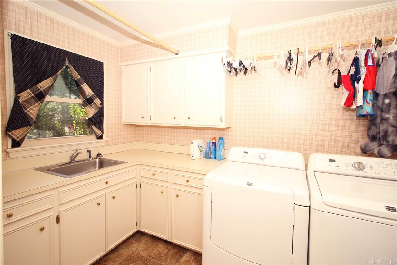 LONGLEA - Residential