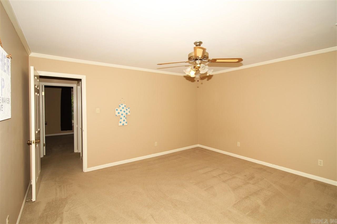 LONGLEA - Residential