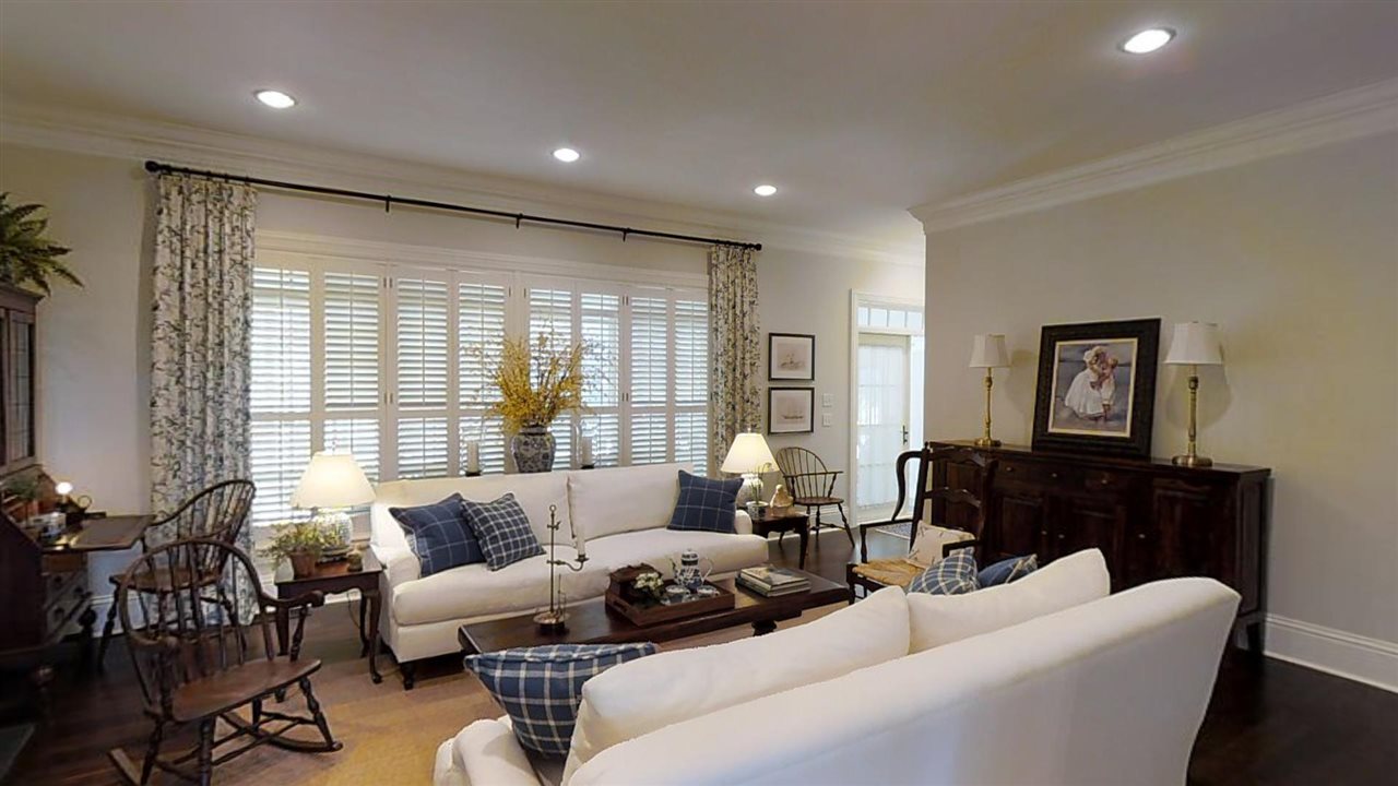 Nob Hill - Residential