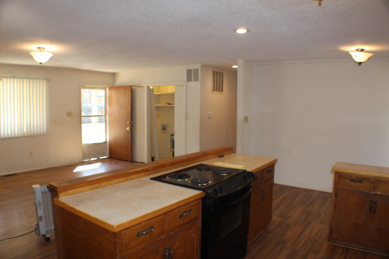 Hamilton Crest - Residential