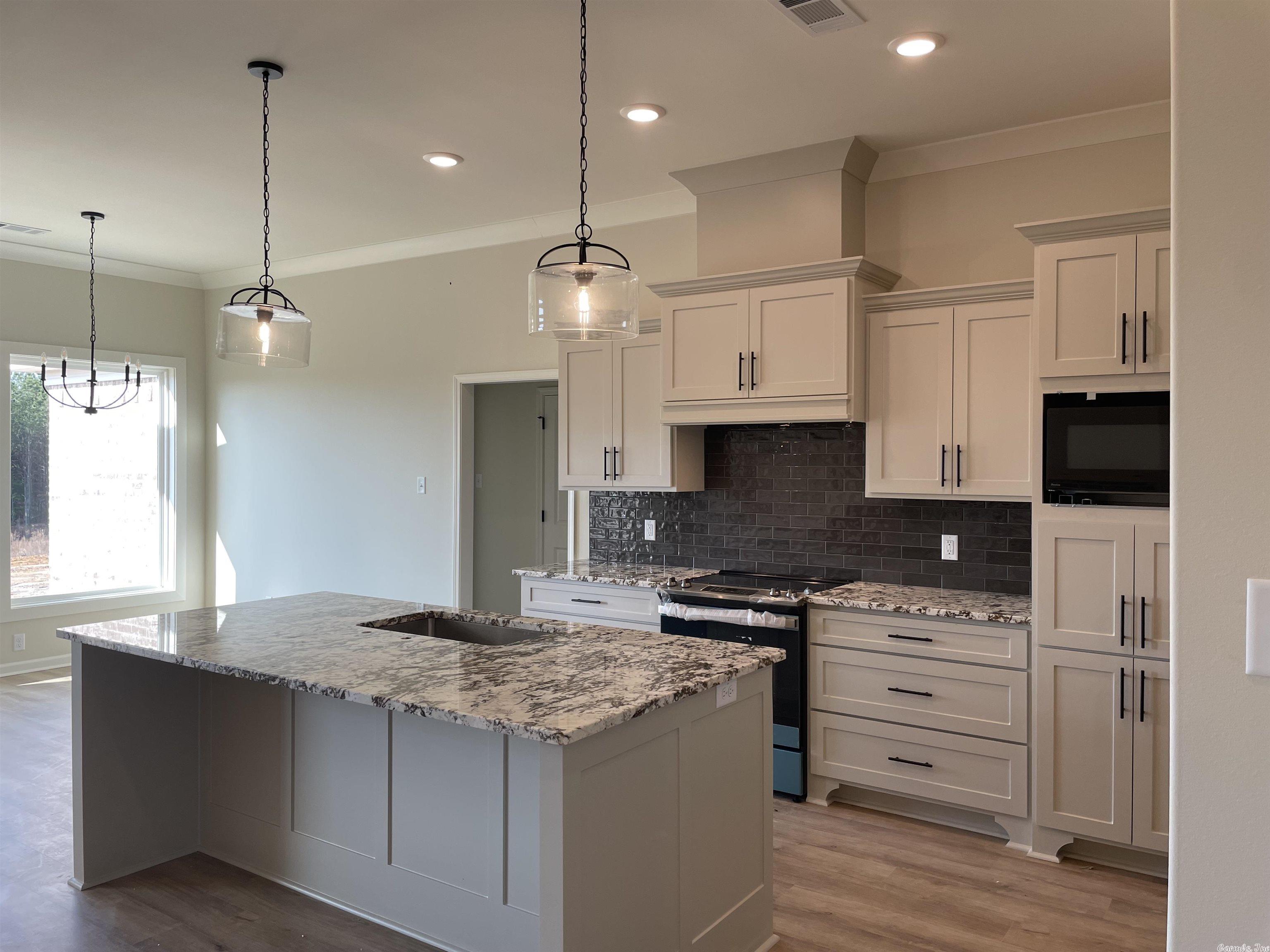 TIMBER POINT - Residential