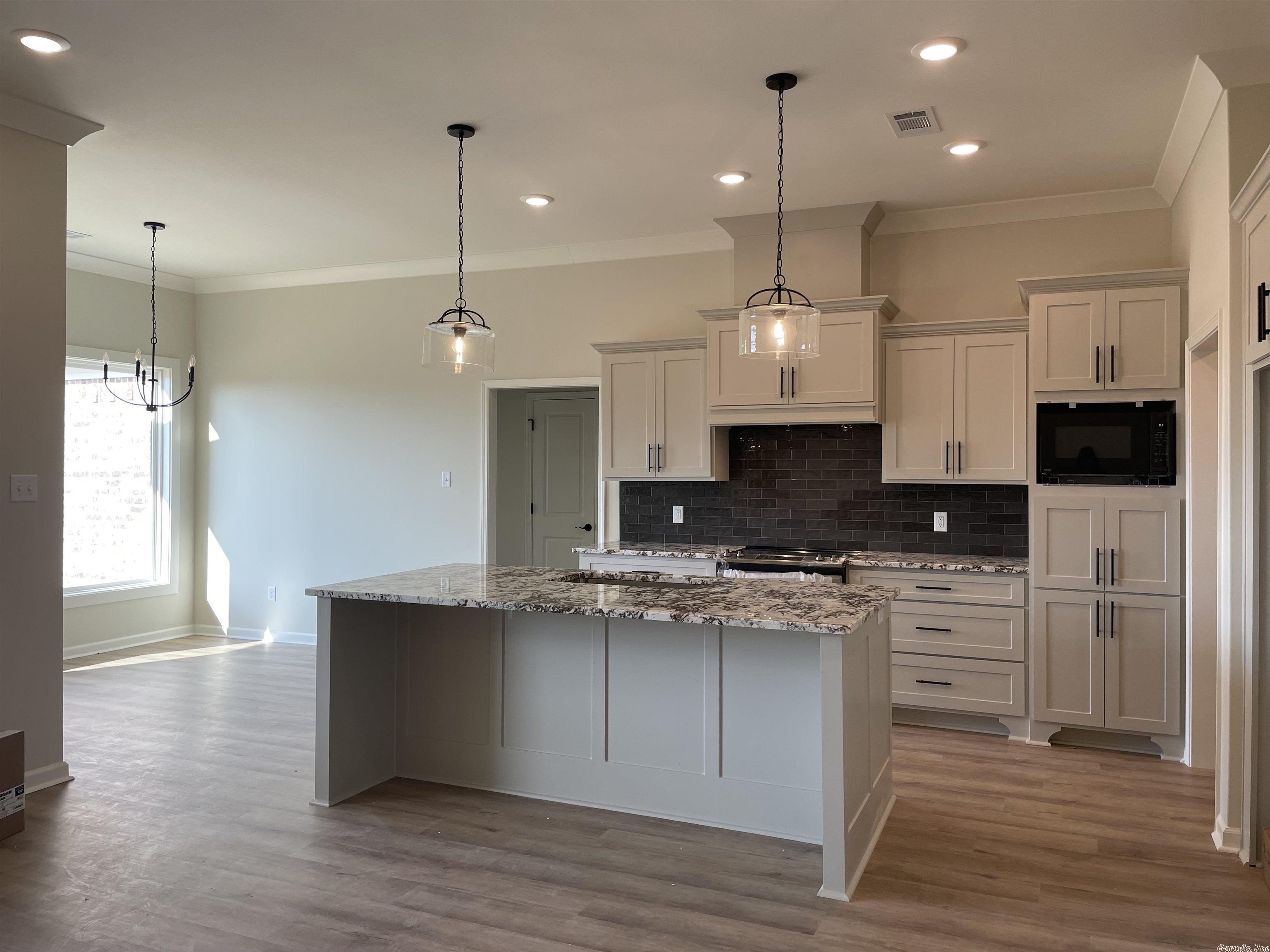 TIMBER POINT - Residential