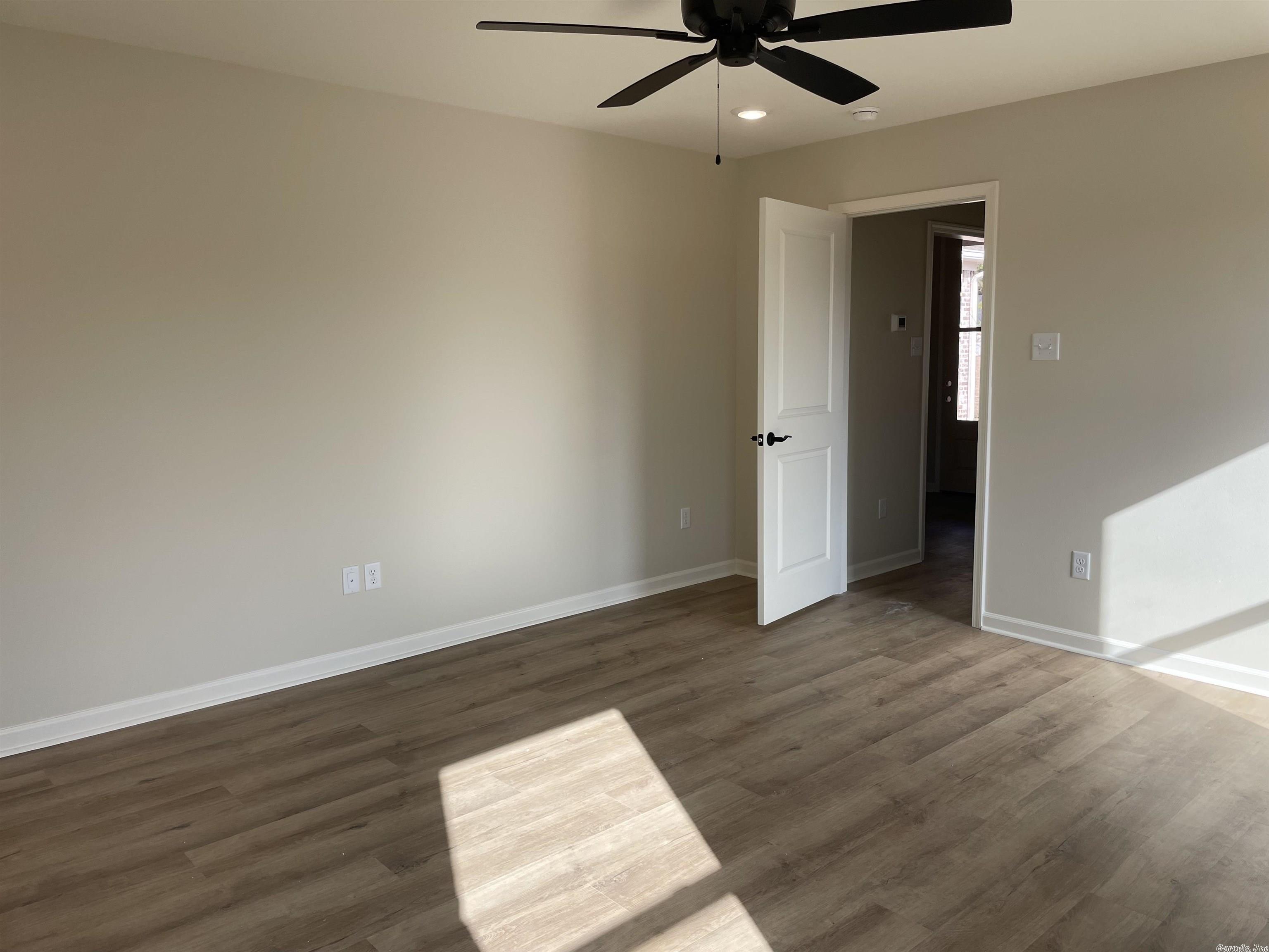 TIMBER POINT - Residential