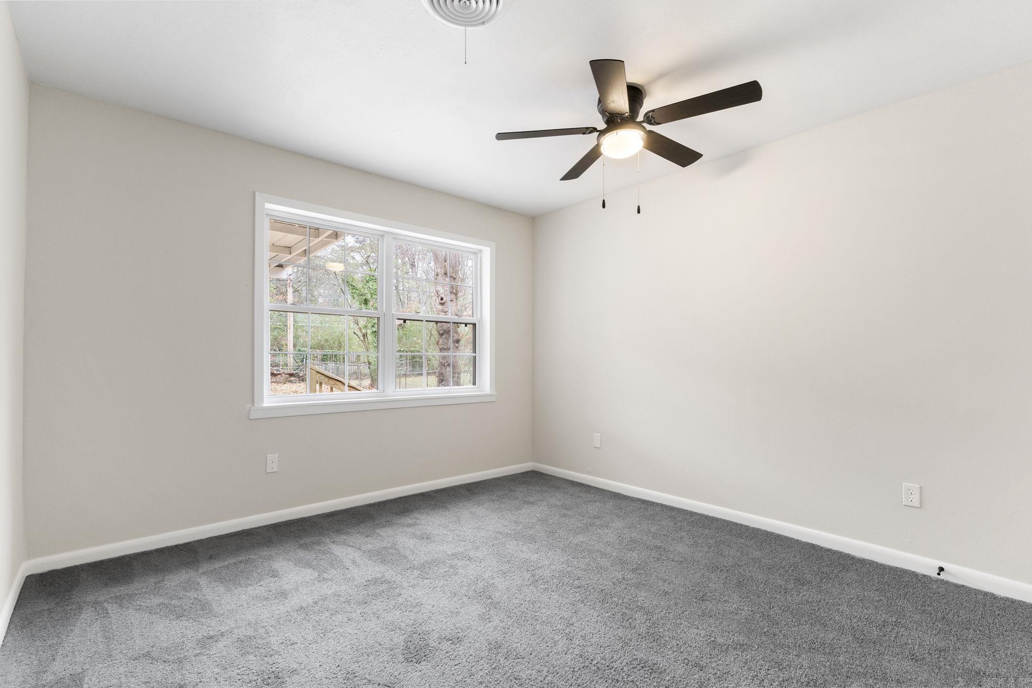 Lynnwood Acres - Residential