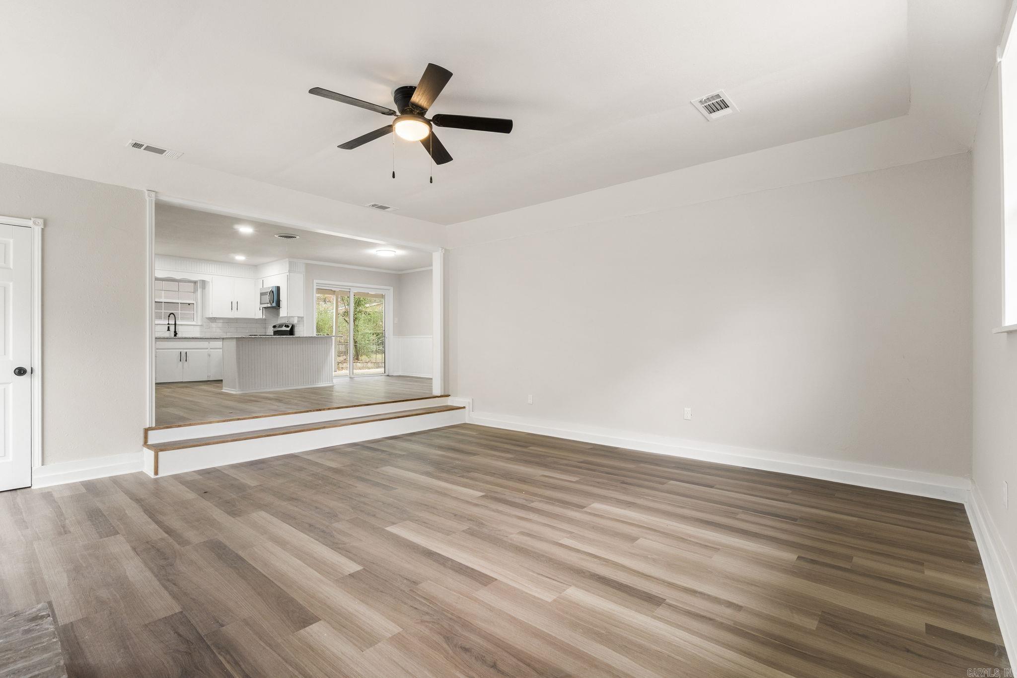 Lynnwood Acres - Residential