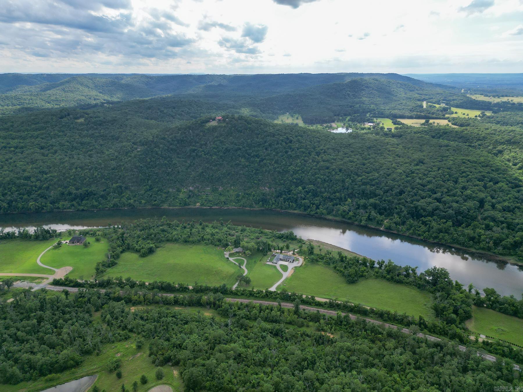 White River Valley - Land