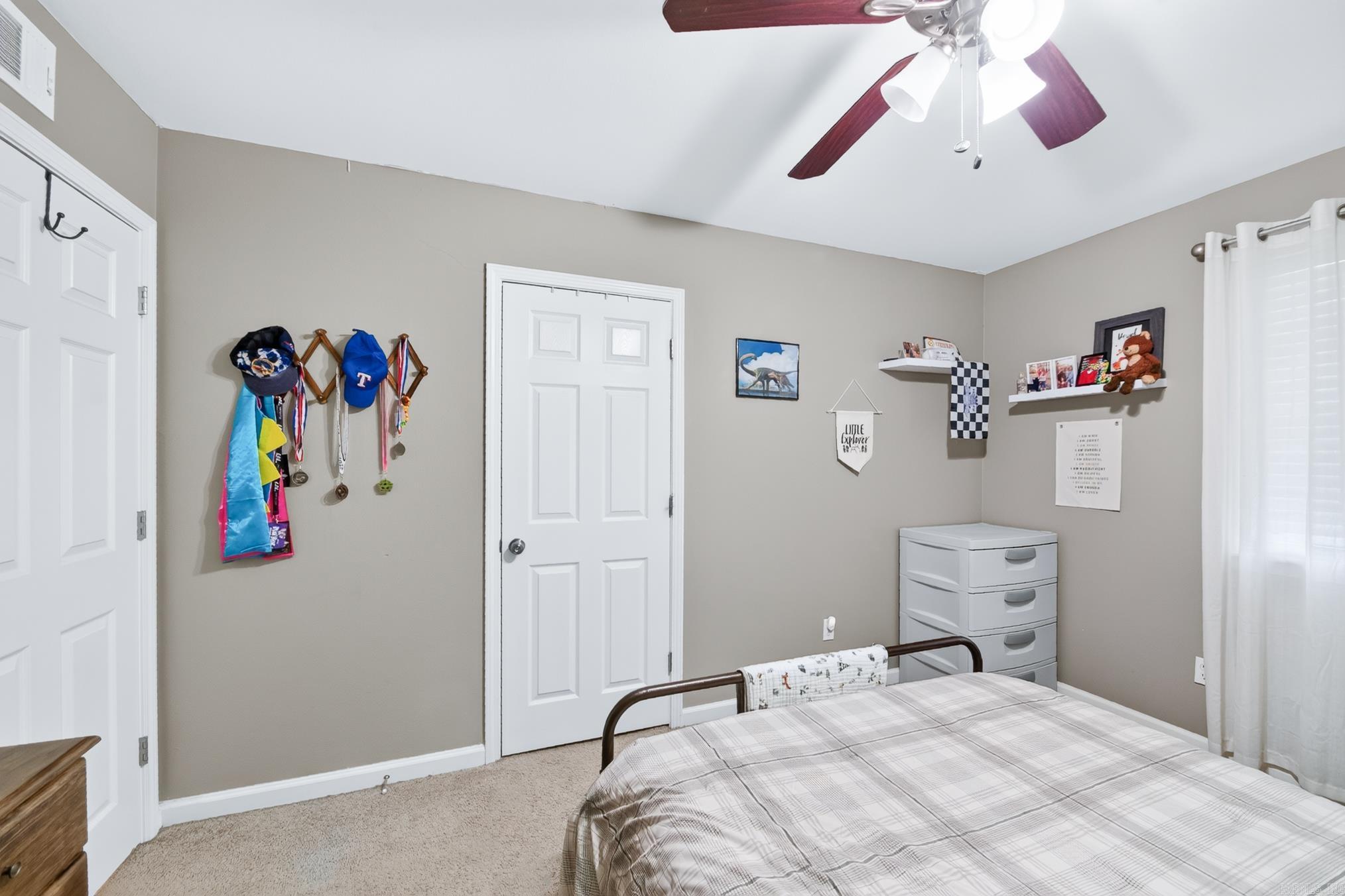 PACTON LAKE ESTATES - Residential