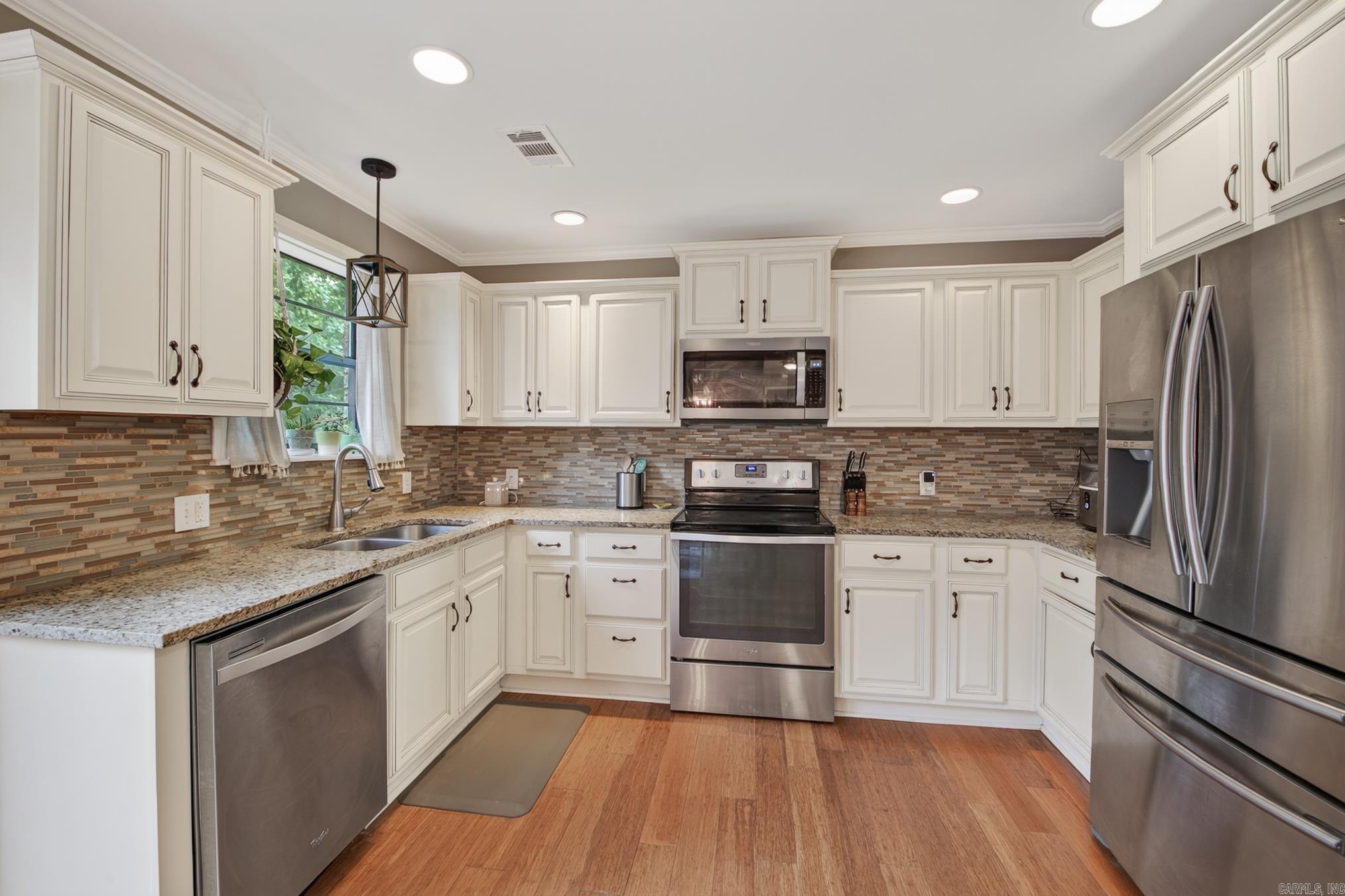 PACTON LAKE ESTATES - Residential
