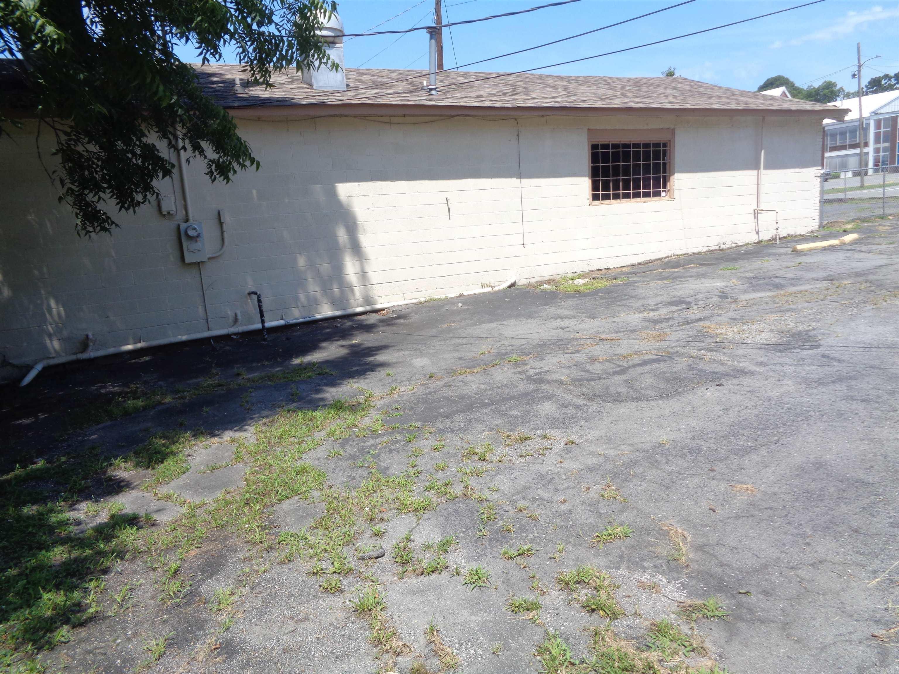 Adams - Commercial Sale