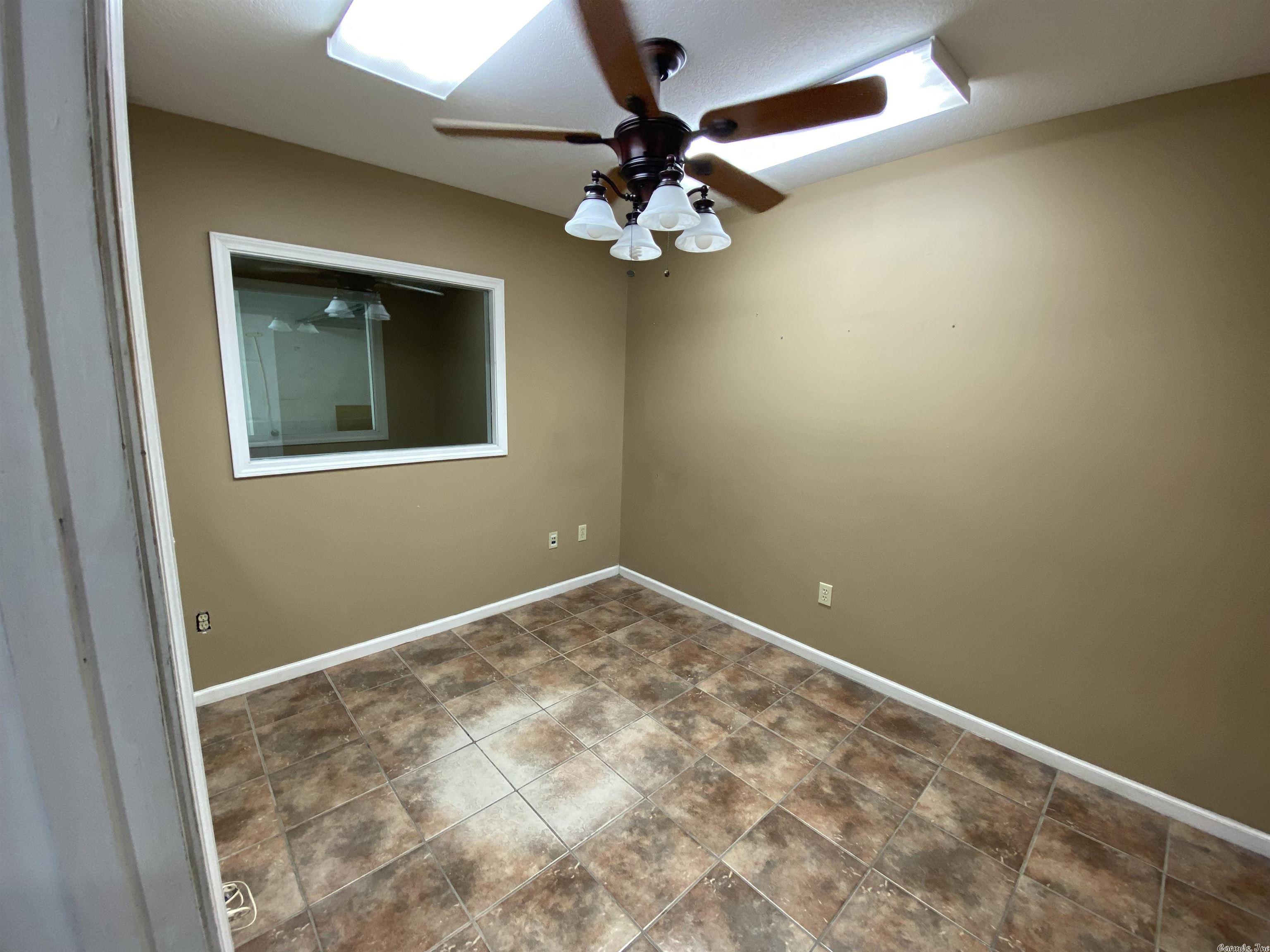 Metes & Bounds - Commercial Sale