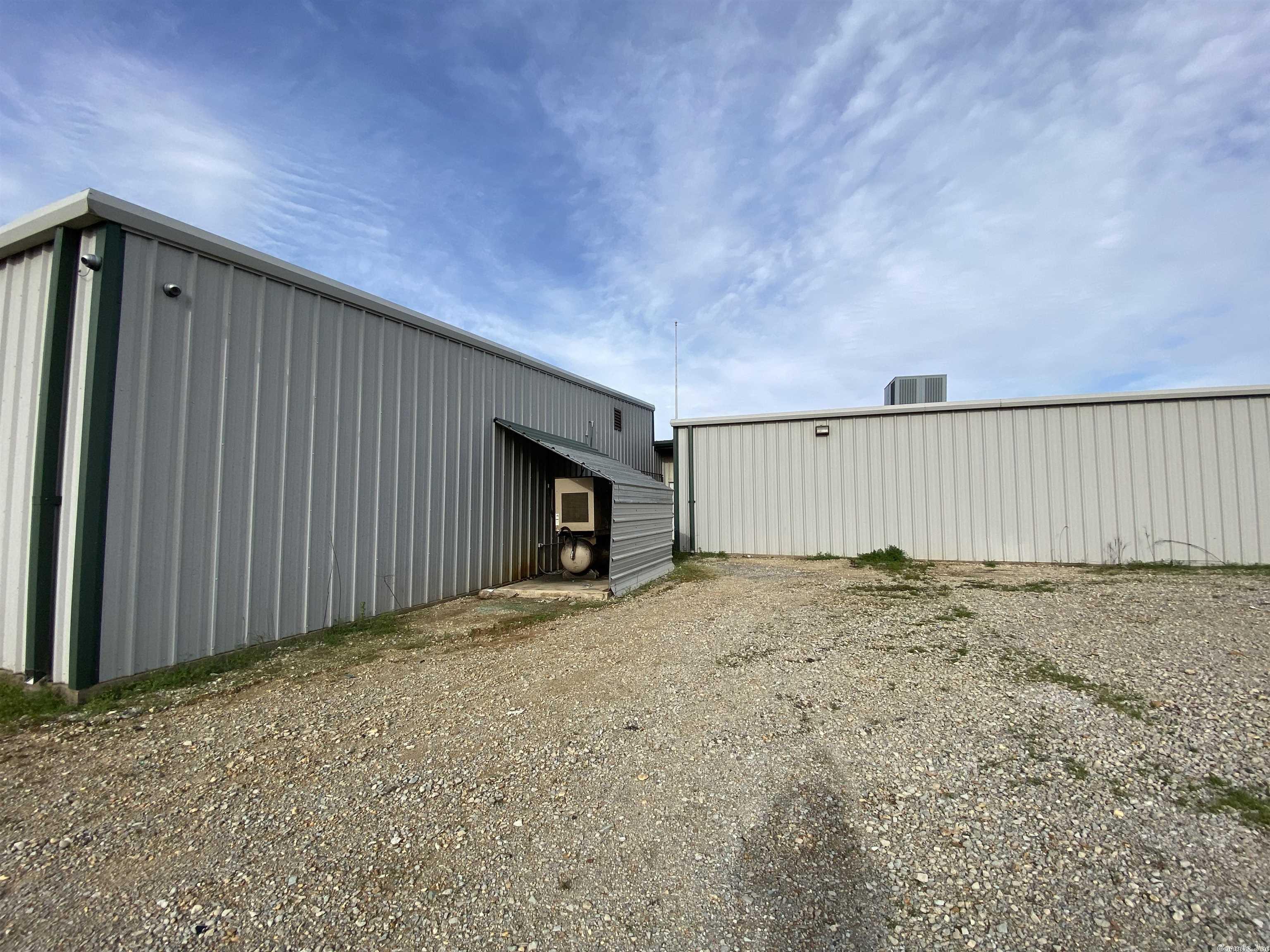 Metes & Bounds - Commercial Sale