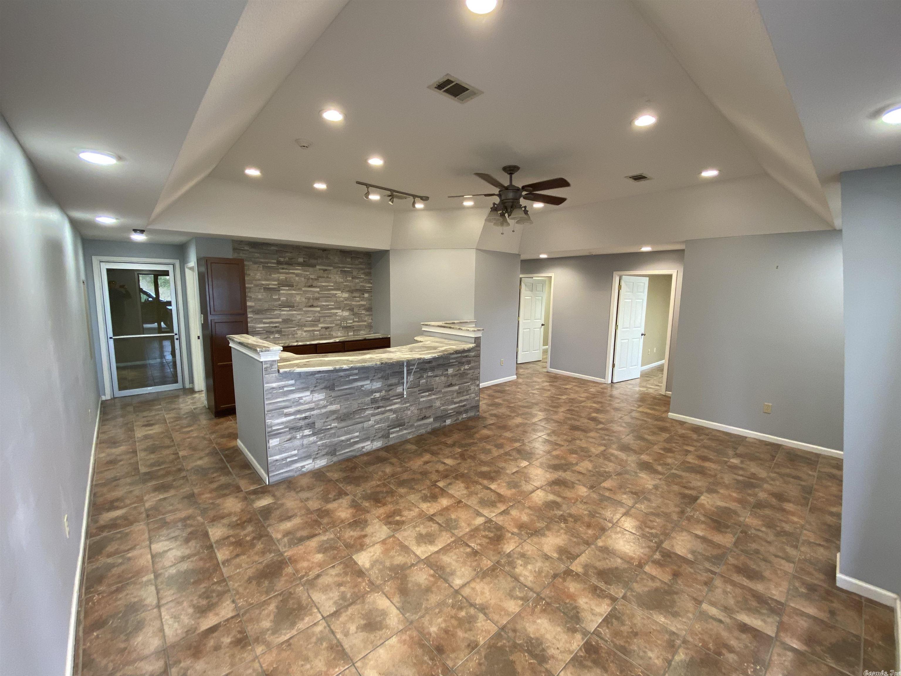 Metes & Bounds - Commercial Sale