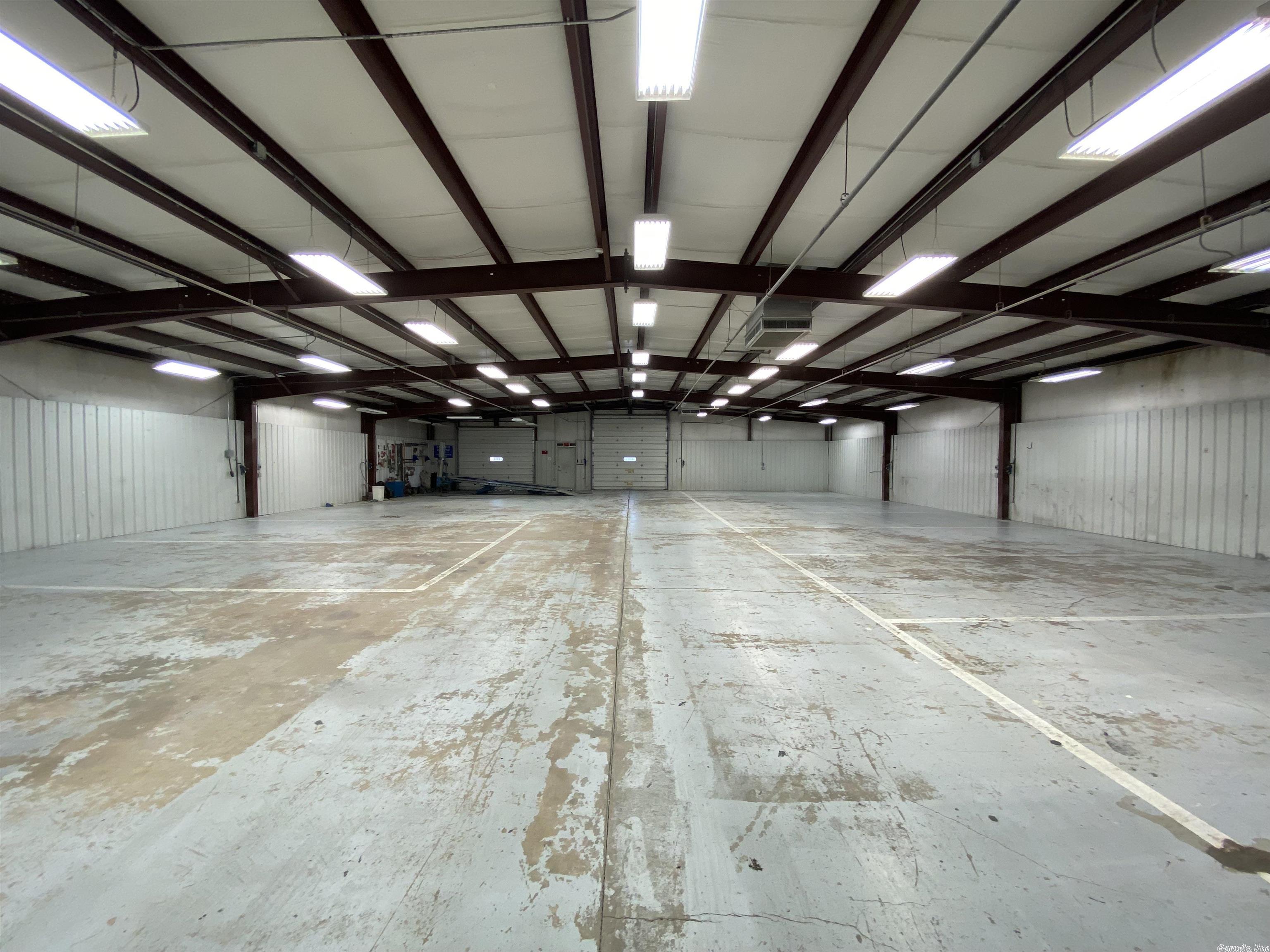 Metes & Bounds - Commercial Sale
