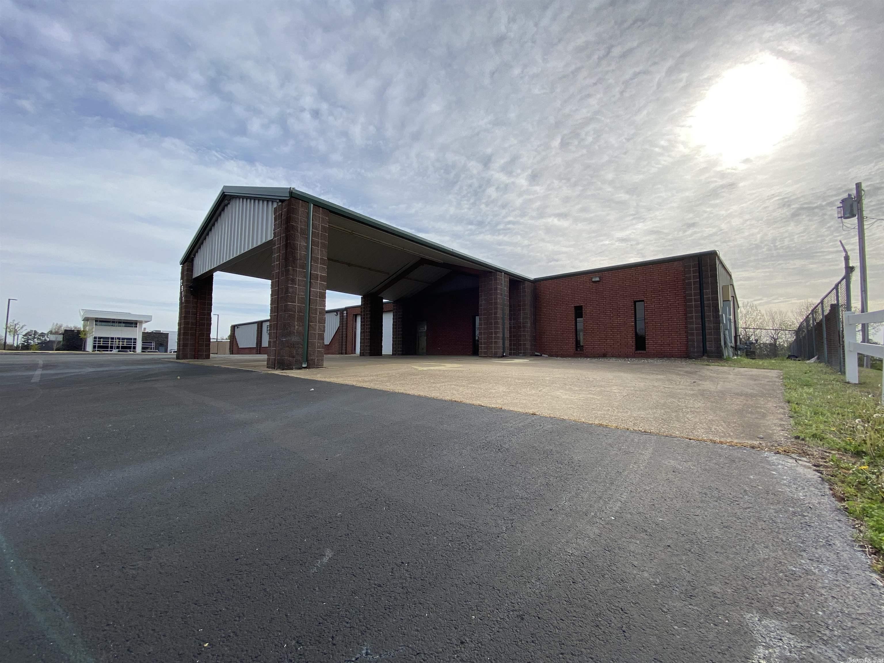 Metes & Bounds - Commercial Sale