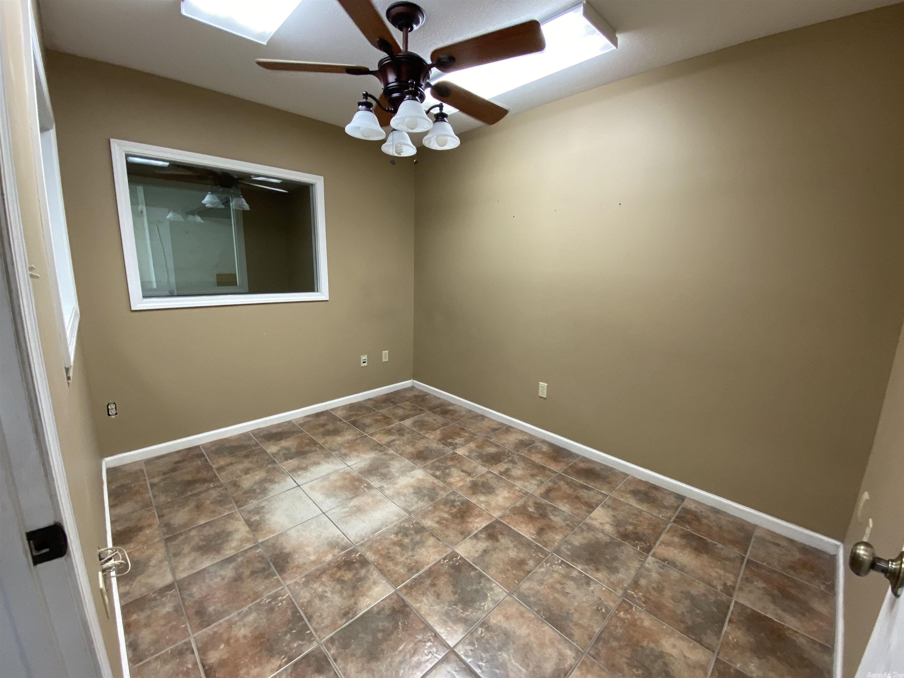 Metes & Bounds - Commercial Sale