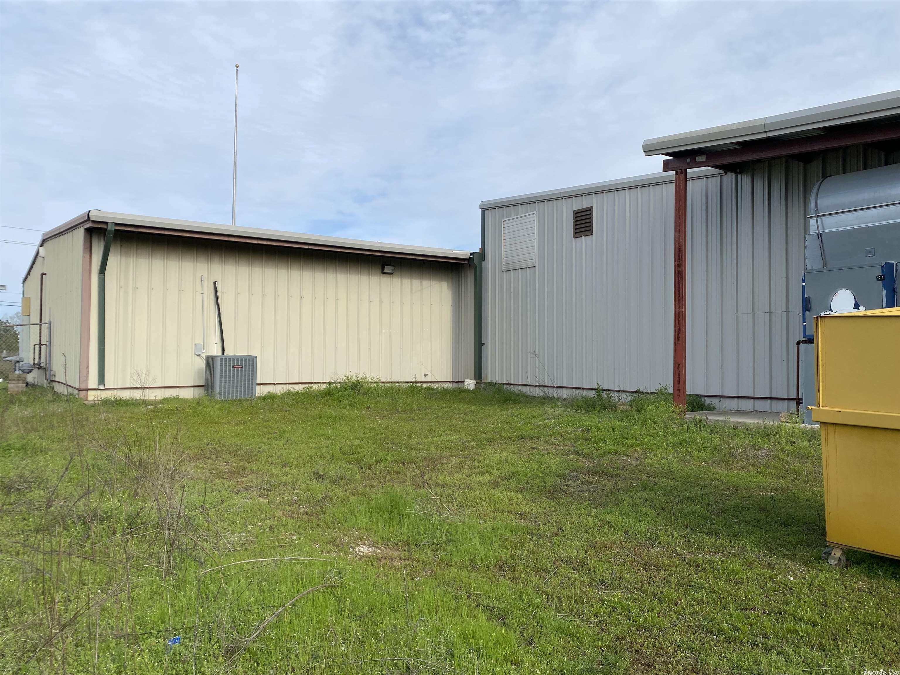 Metes & Bounds - Commercial Sale