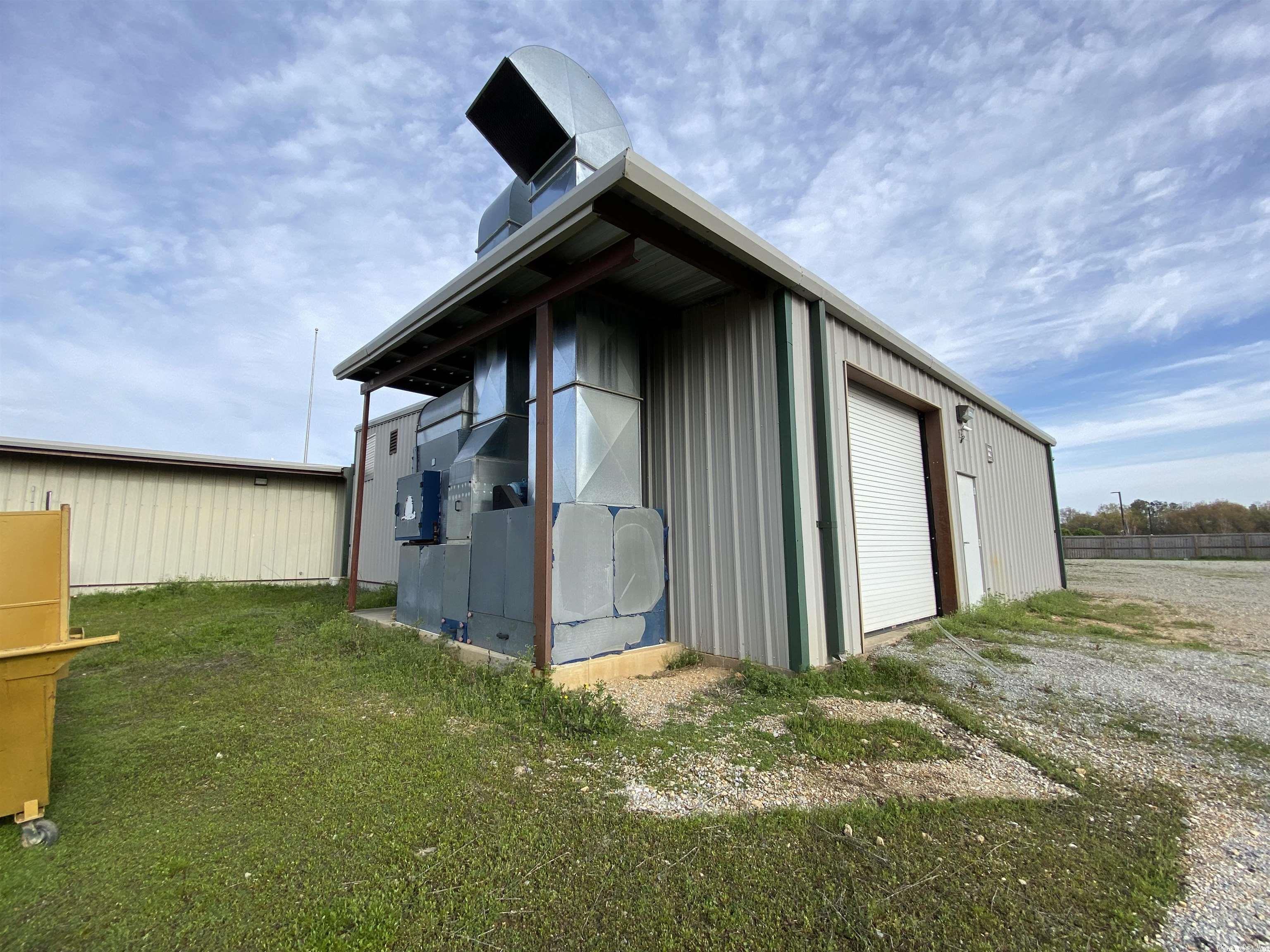 Metes & Bounds - Commercial Sale