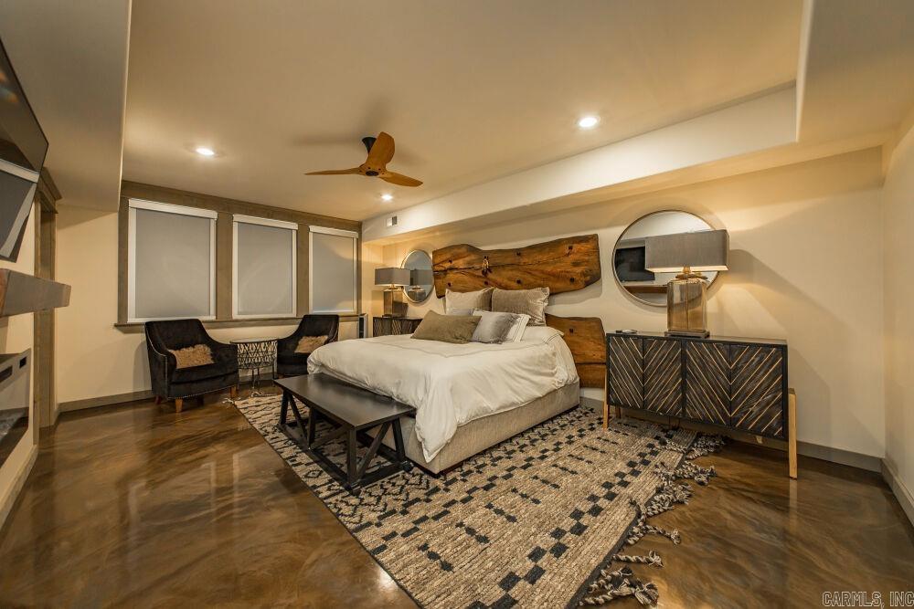 NARROWS INN AT GREERS FERRY HPR - Residential
