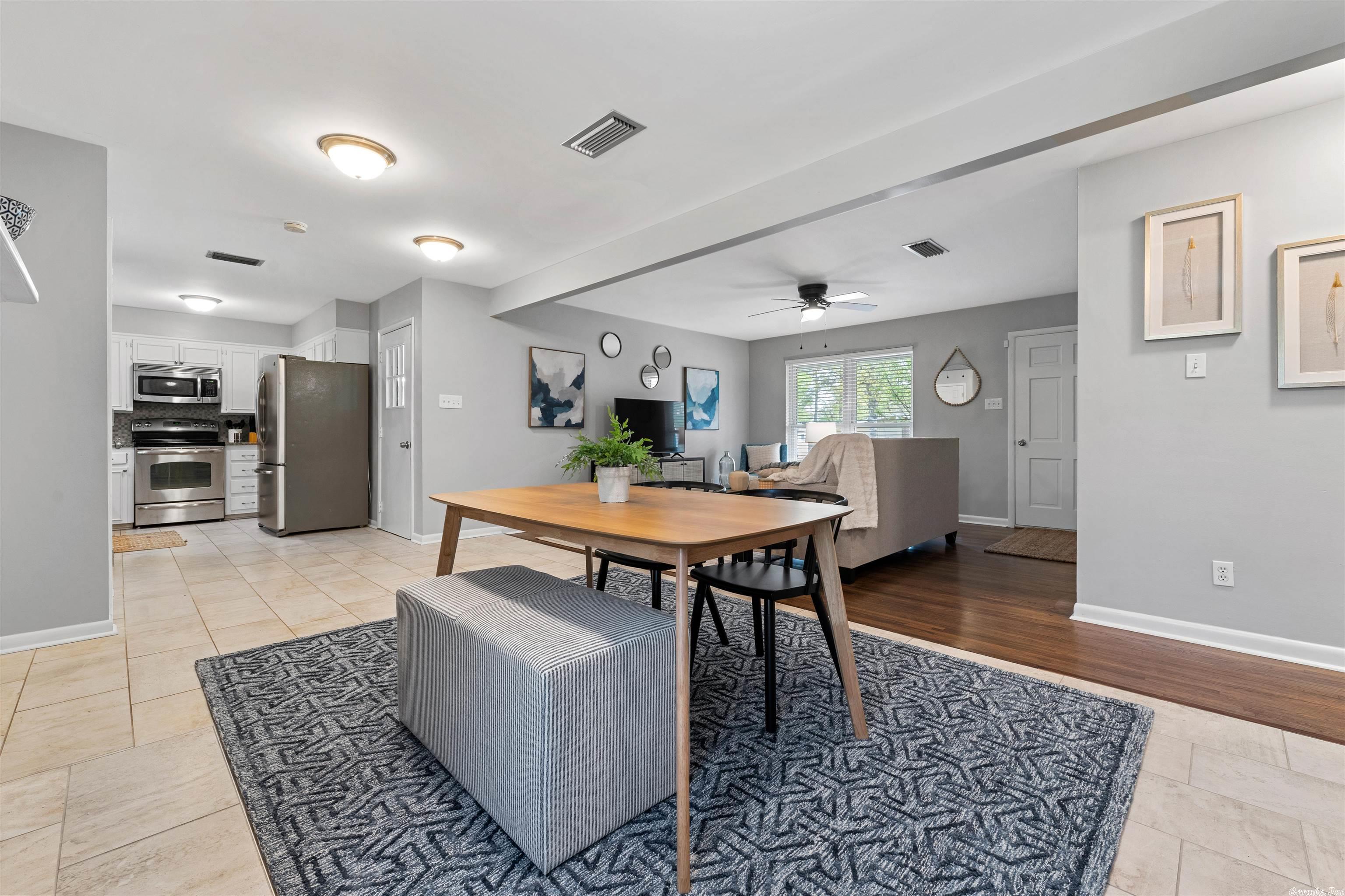 INDIAN HILLS - Residential