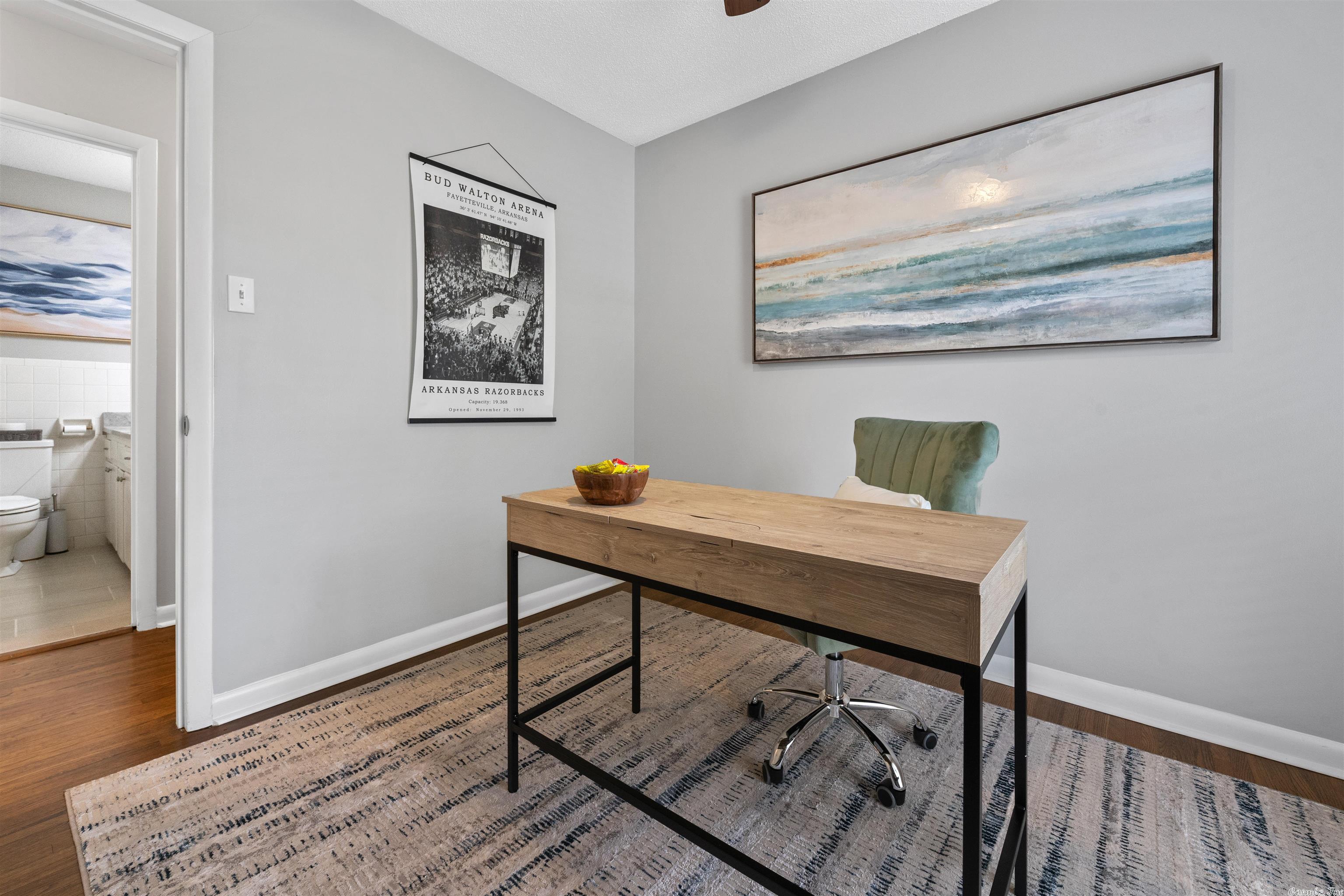 INDIAN HILLS - Residential