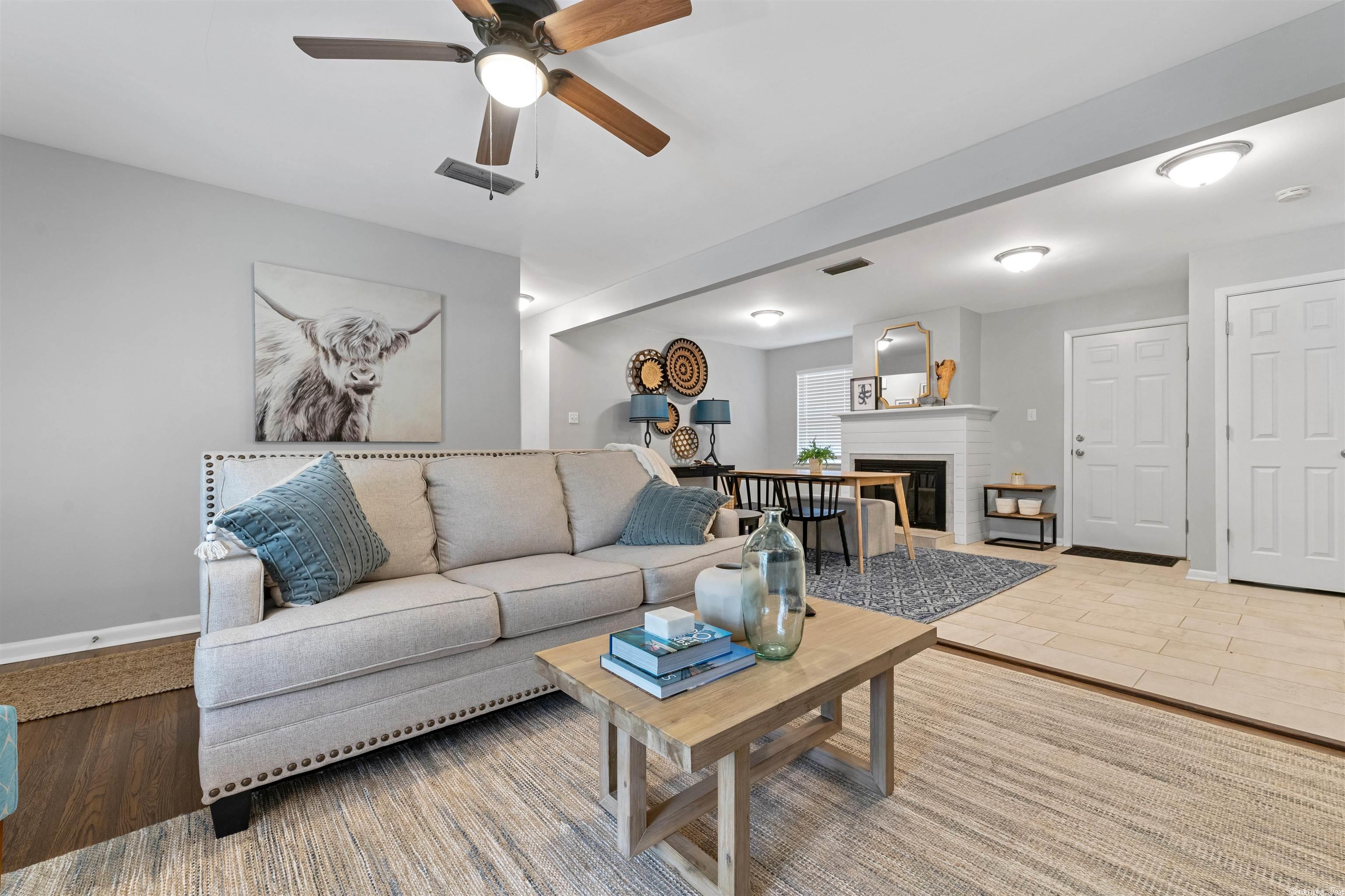 INDIAN HILLS - Residential