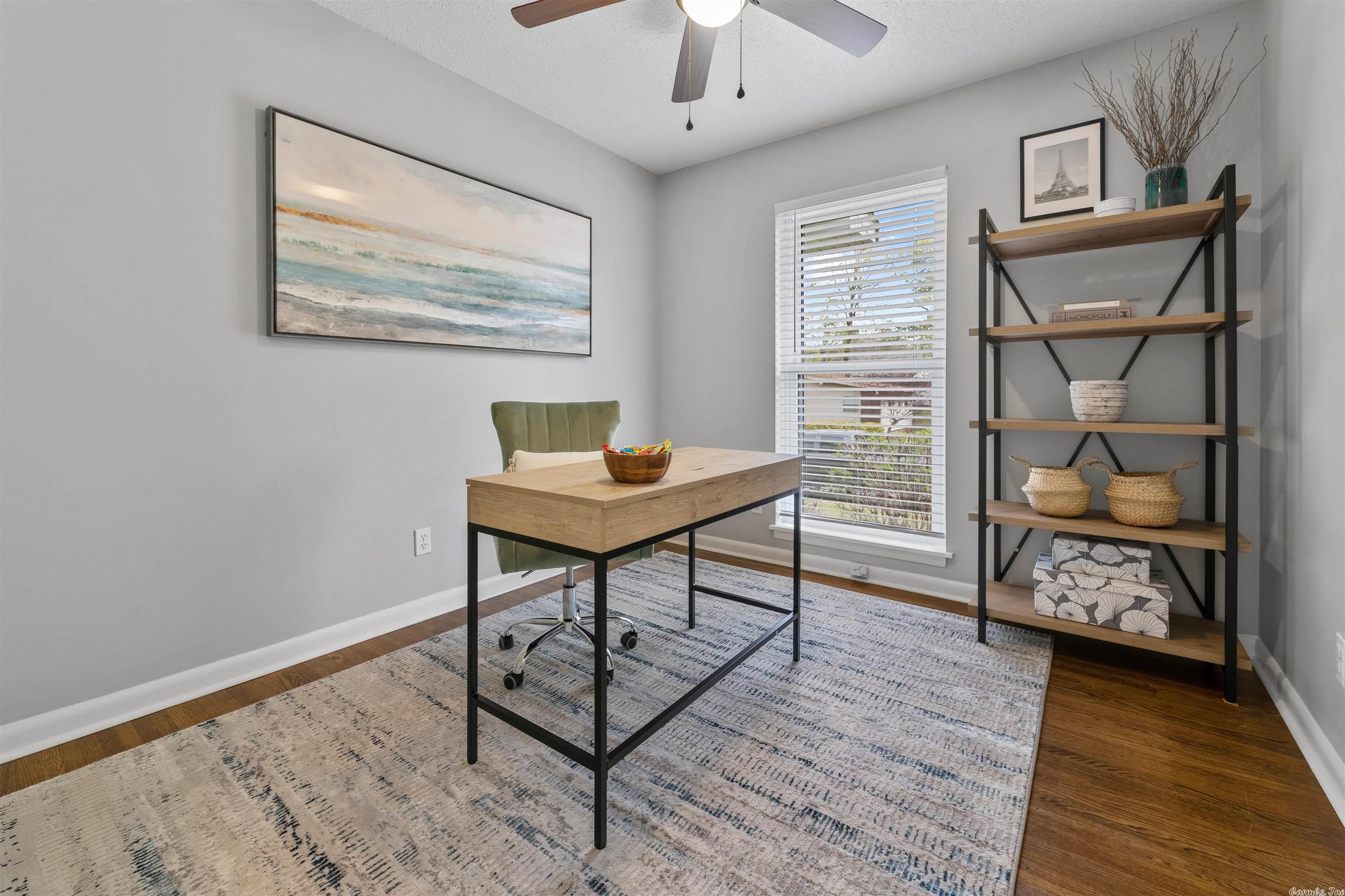 INDIAN HILLS - Residential