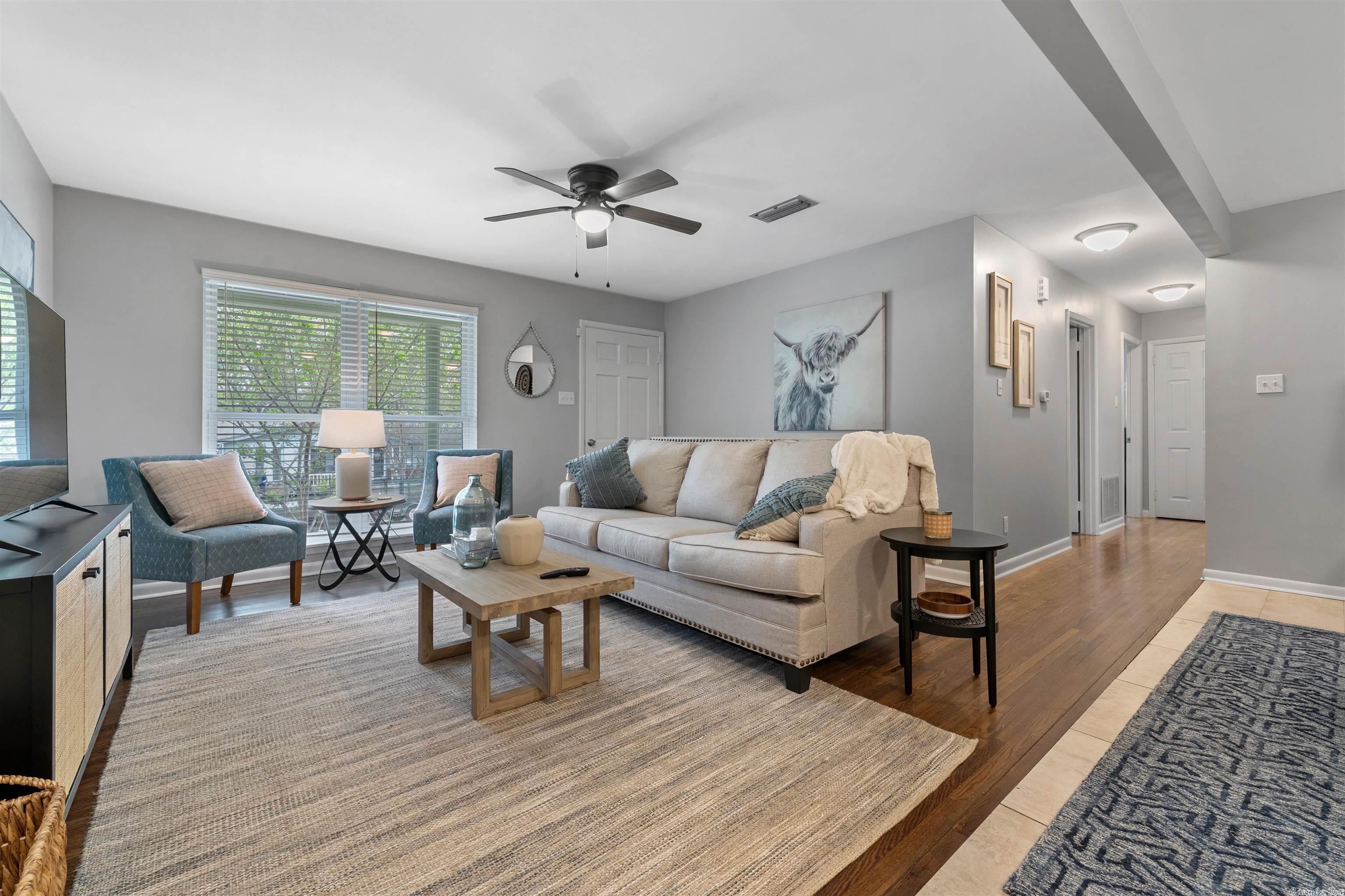 INDIAN HILLS - Residential