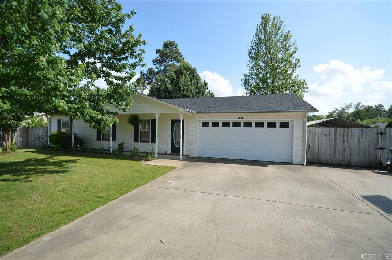 This is a very well cared for home on a large corner lot in the South Fork Ranch Subdivision. The home has large rooms, plenty of storage, lots of sunlight, a NEW roof with a 50yr warranty, and an updated kitchen. Most homes in the neighborhood don't have a 2 car garage like this one.