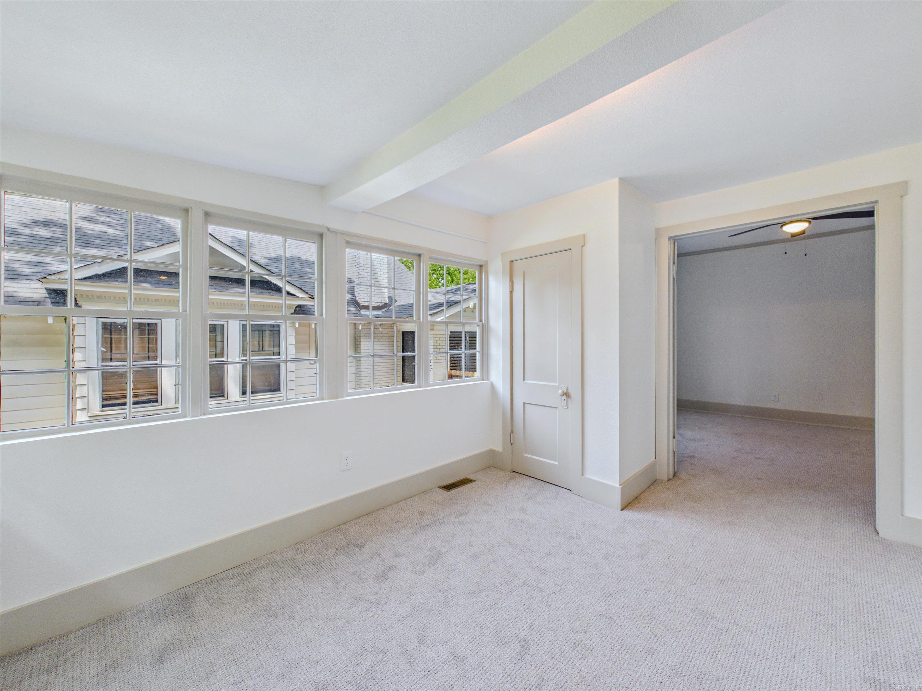 HILLCREST - Residential