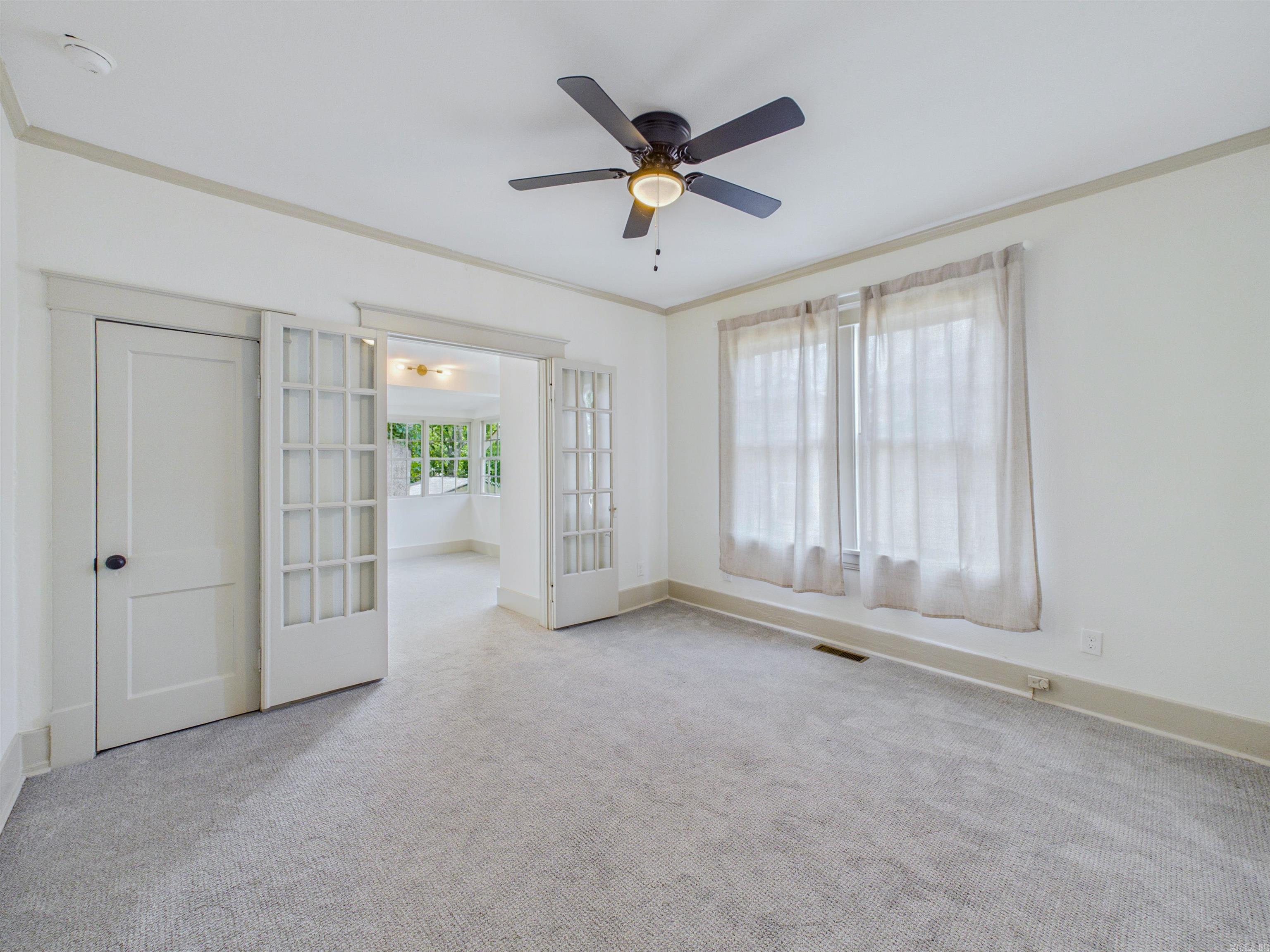 HILLCREST - Residential
