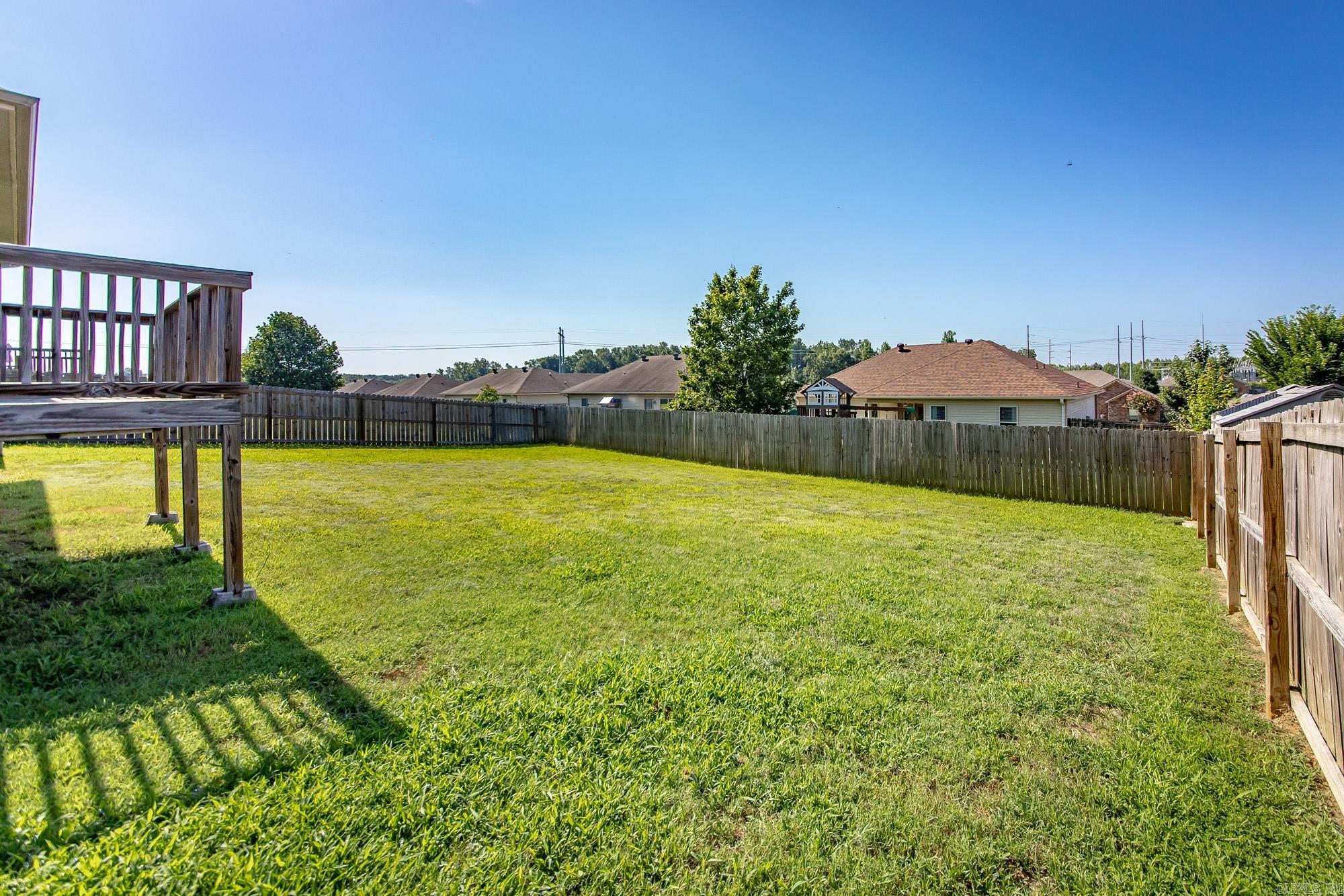CROSS CREEK - Residential