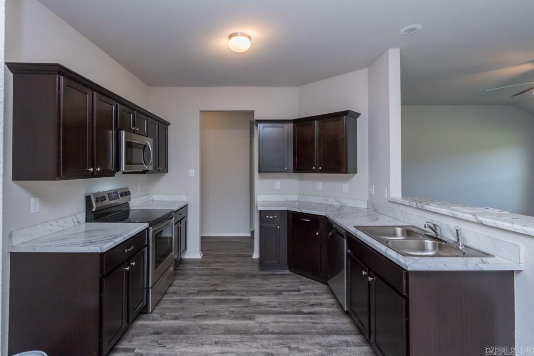 Meadows Edge - Residential