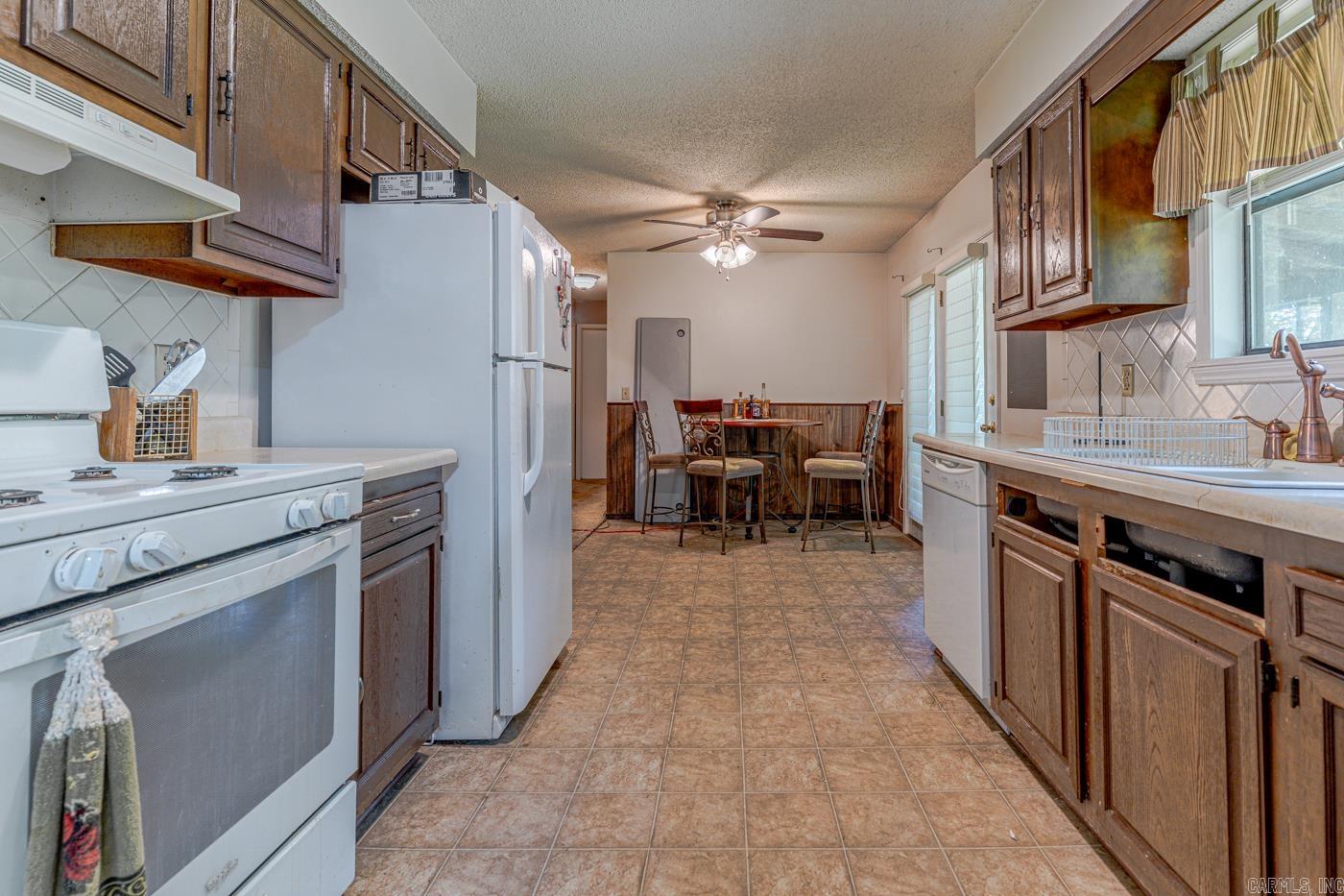 MEADOWCREST ADD - Residential