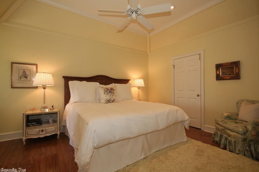 Canal Pointe - Residential
