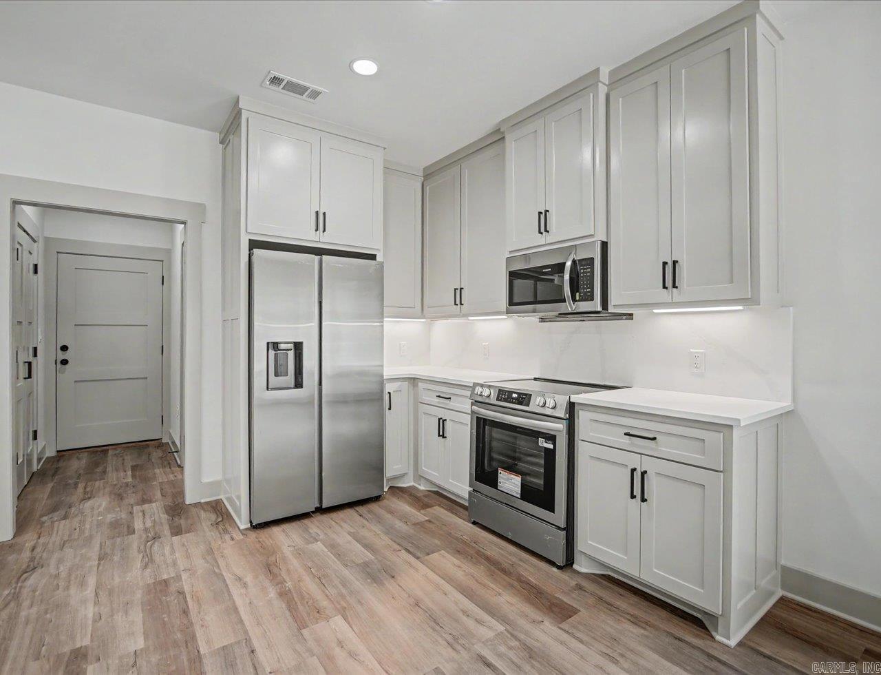 LD Smith - Residential
