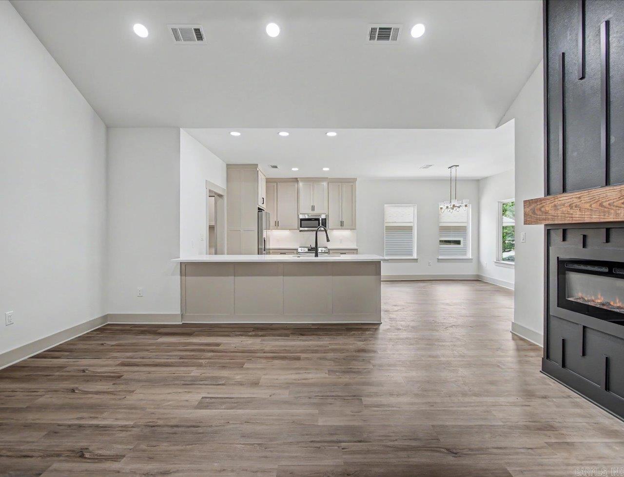 LD Smith - Residential