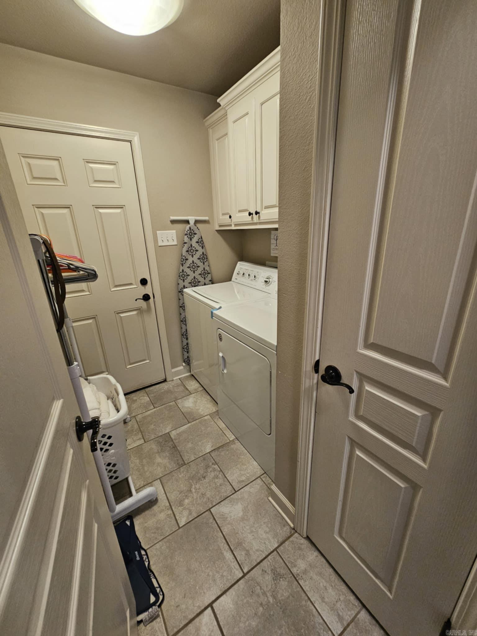HUNTINGTON PLACE - Residential