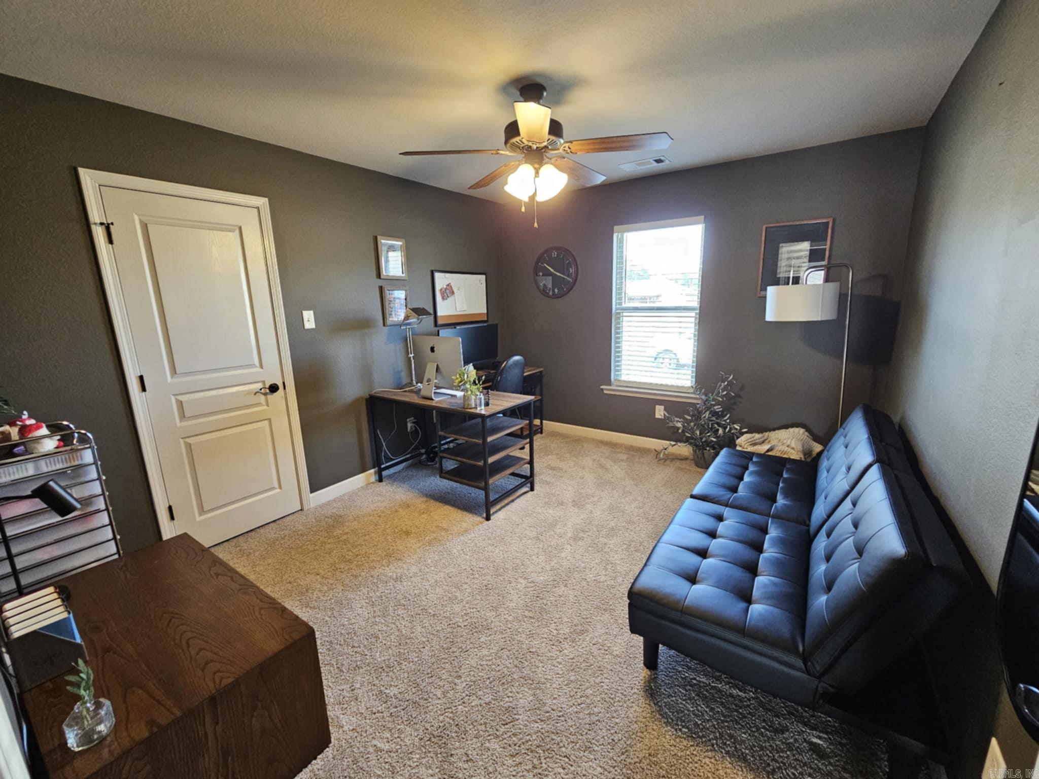 HUNTINGTON PLACE - Residential