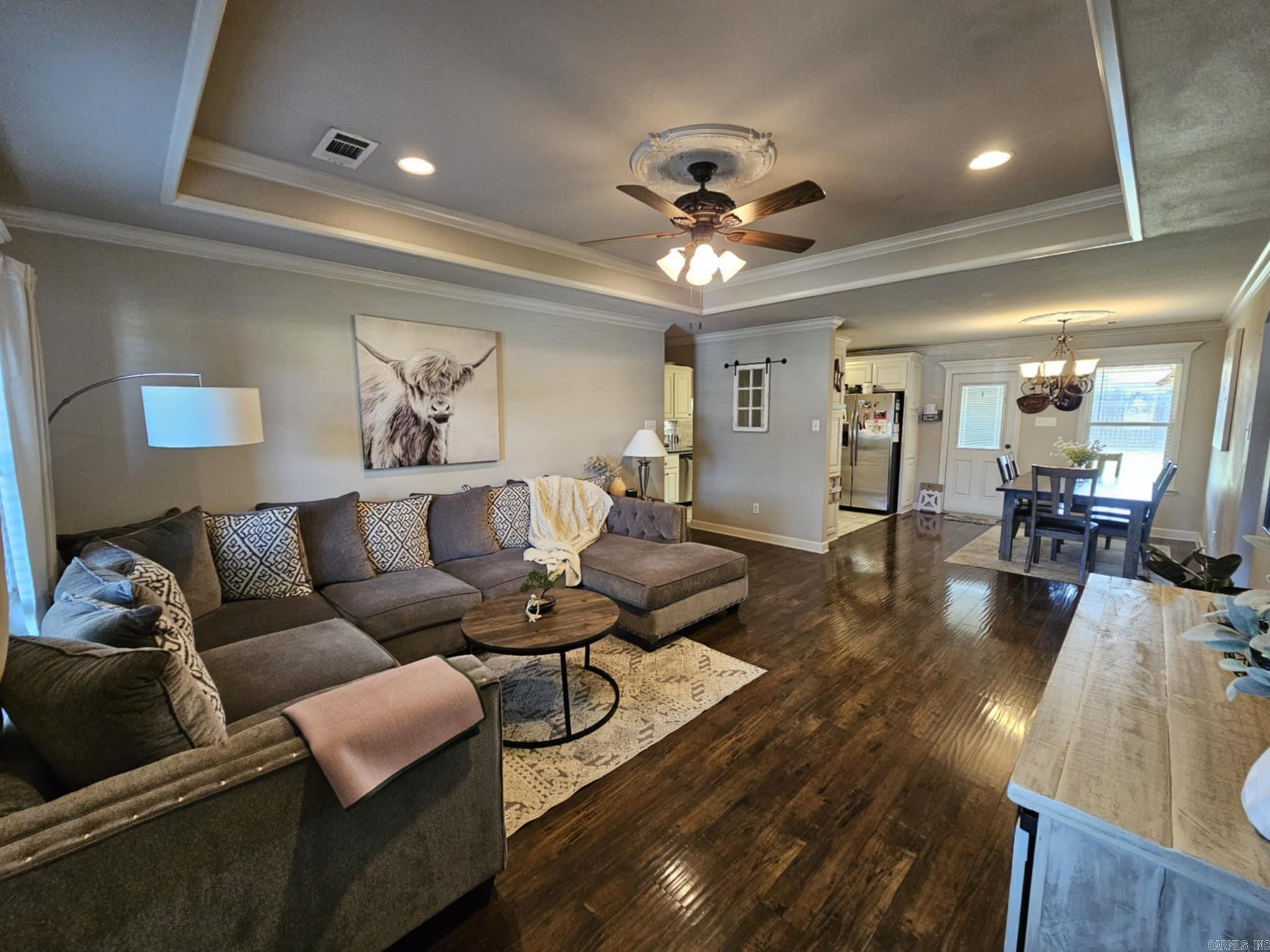 HUNTINGTON PLACE - Residential