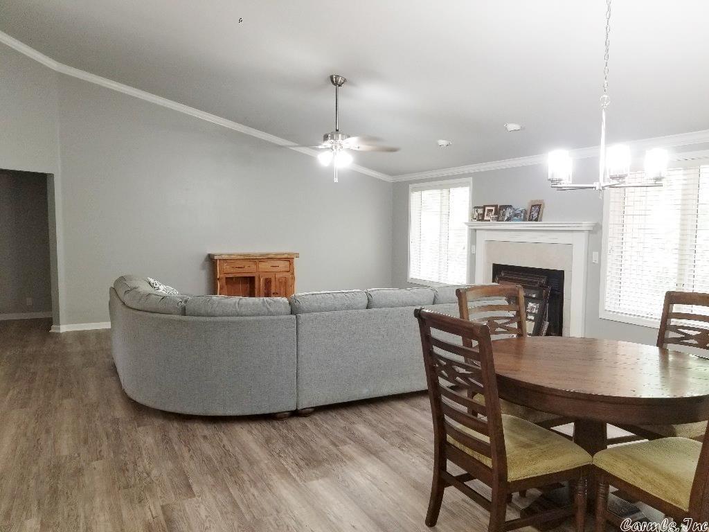 MAGELLAN COURTS - Residential