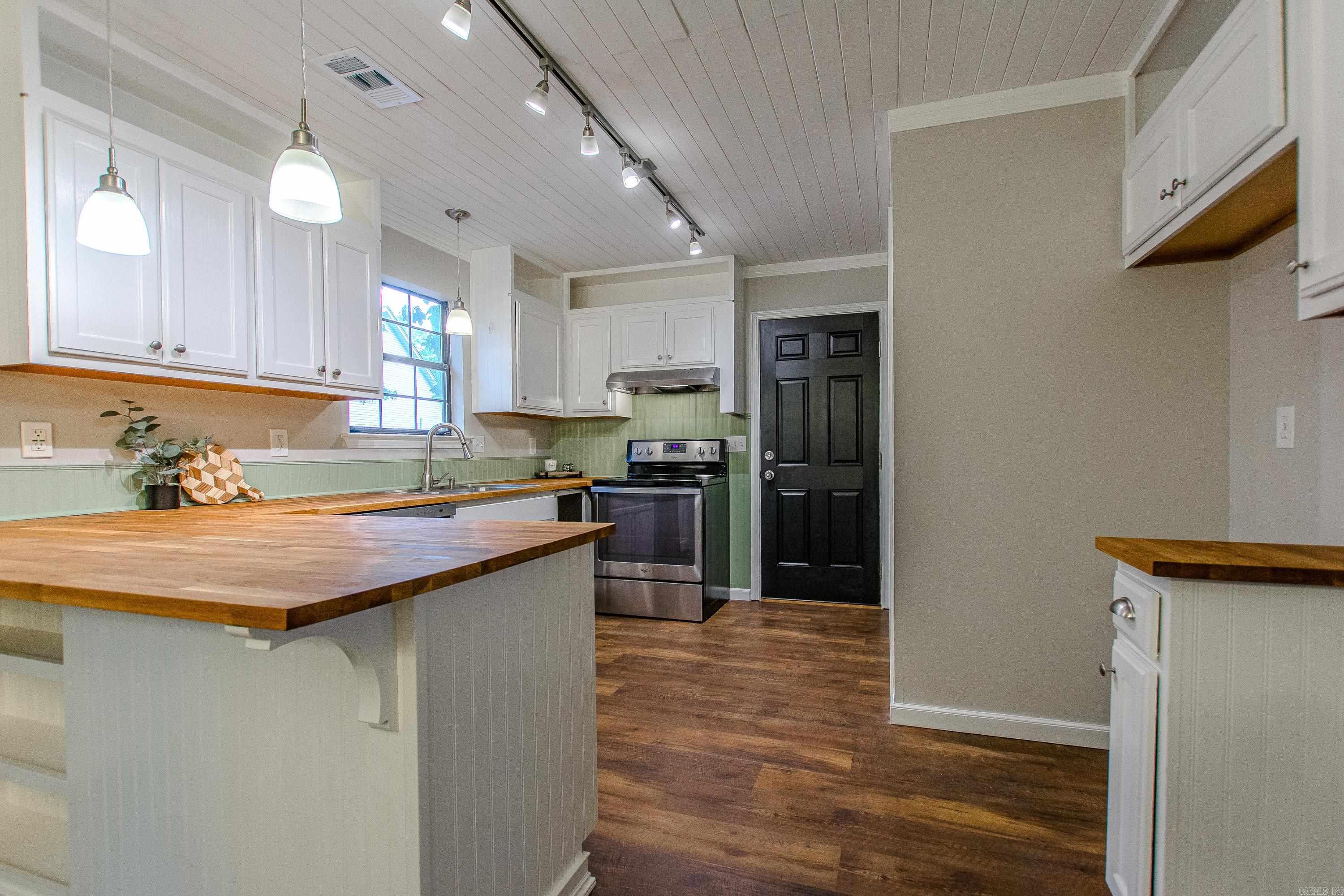 HIGH TIMBERS ADDN - Residential