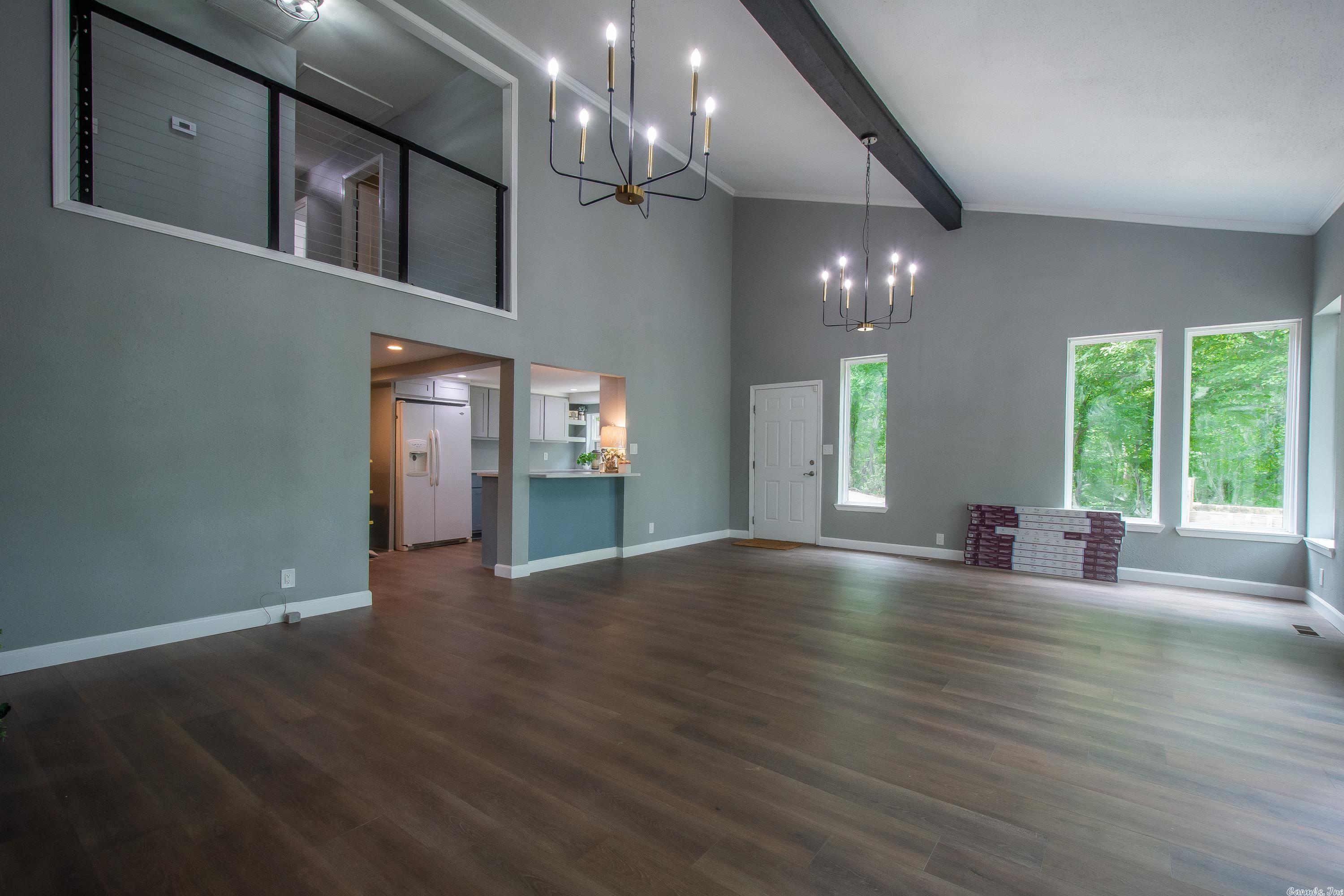 BRUSHY LAKE - Residential